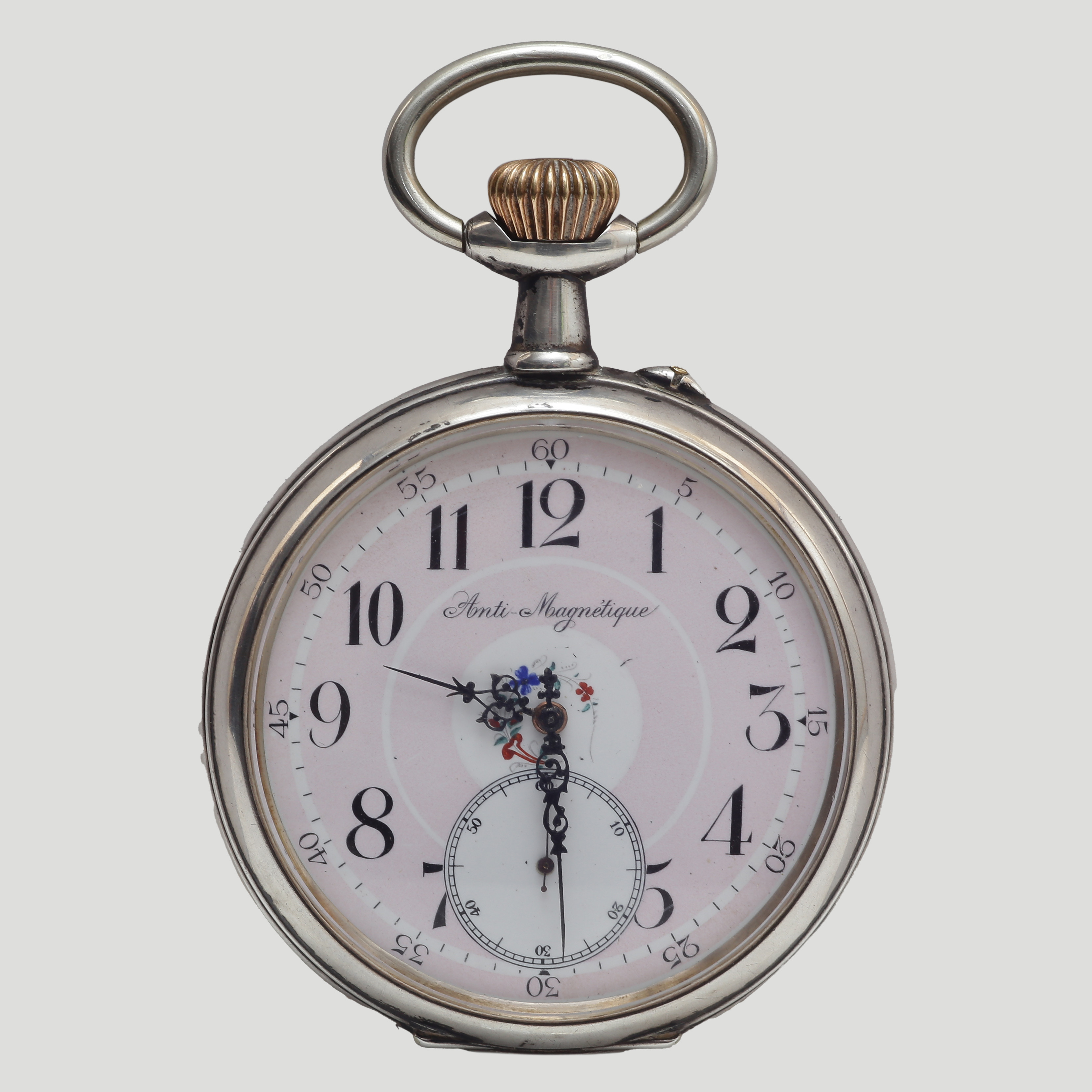 STORT FICKUR, SILVER (DIAMETER 75mm) VIT/ROSA URTAVLA, INNEBOETT I SILVER, SVERIGE RIKSVAPEN.