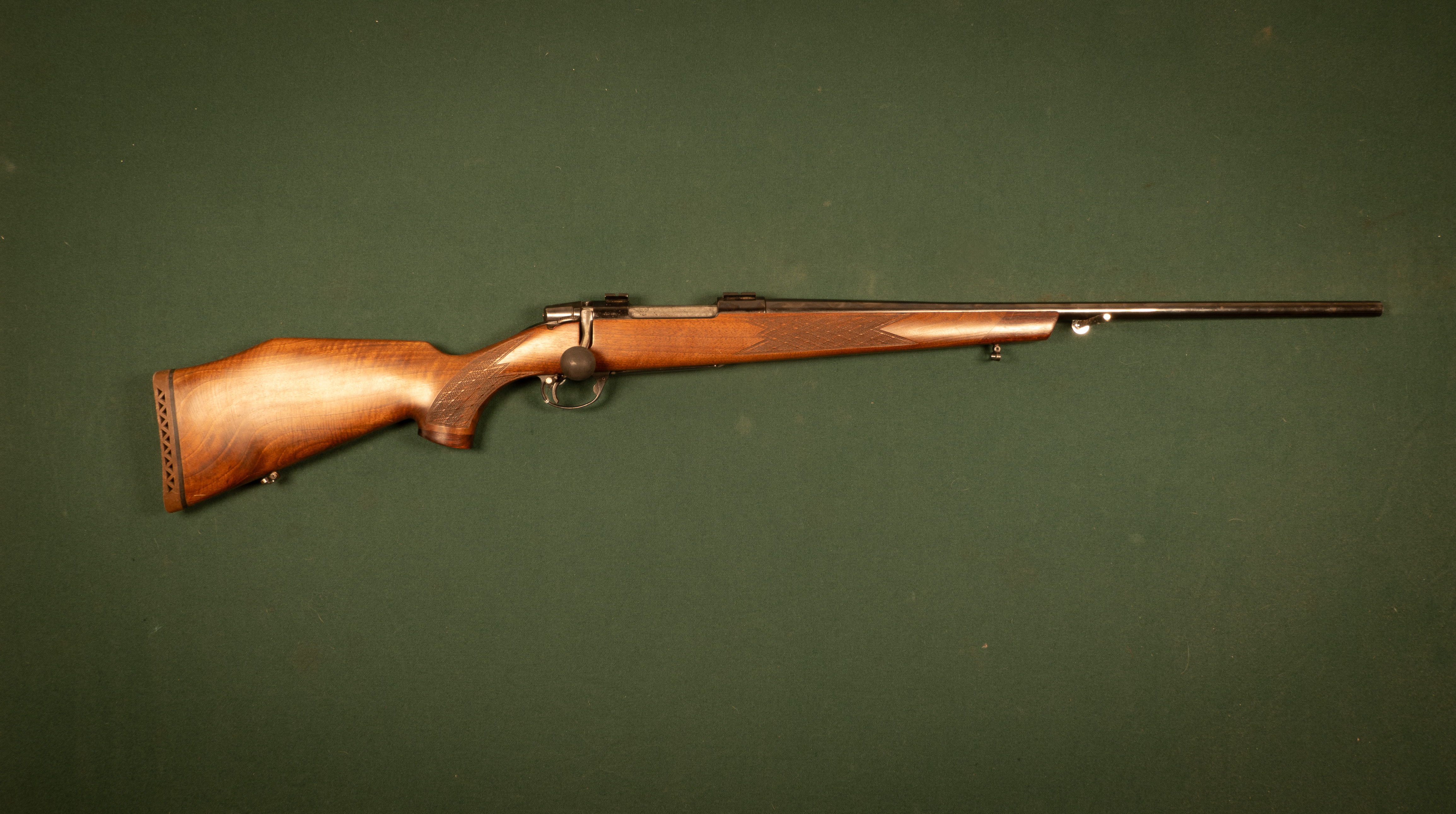 Husqvarna Modell 1900 Kal. 30-06 Tillv.Nr: 10323 SE0276798.