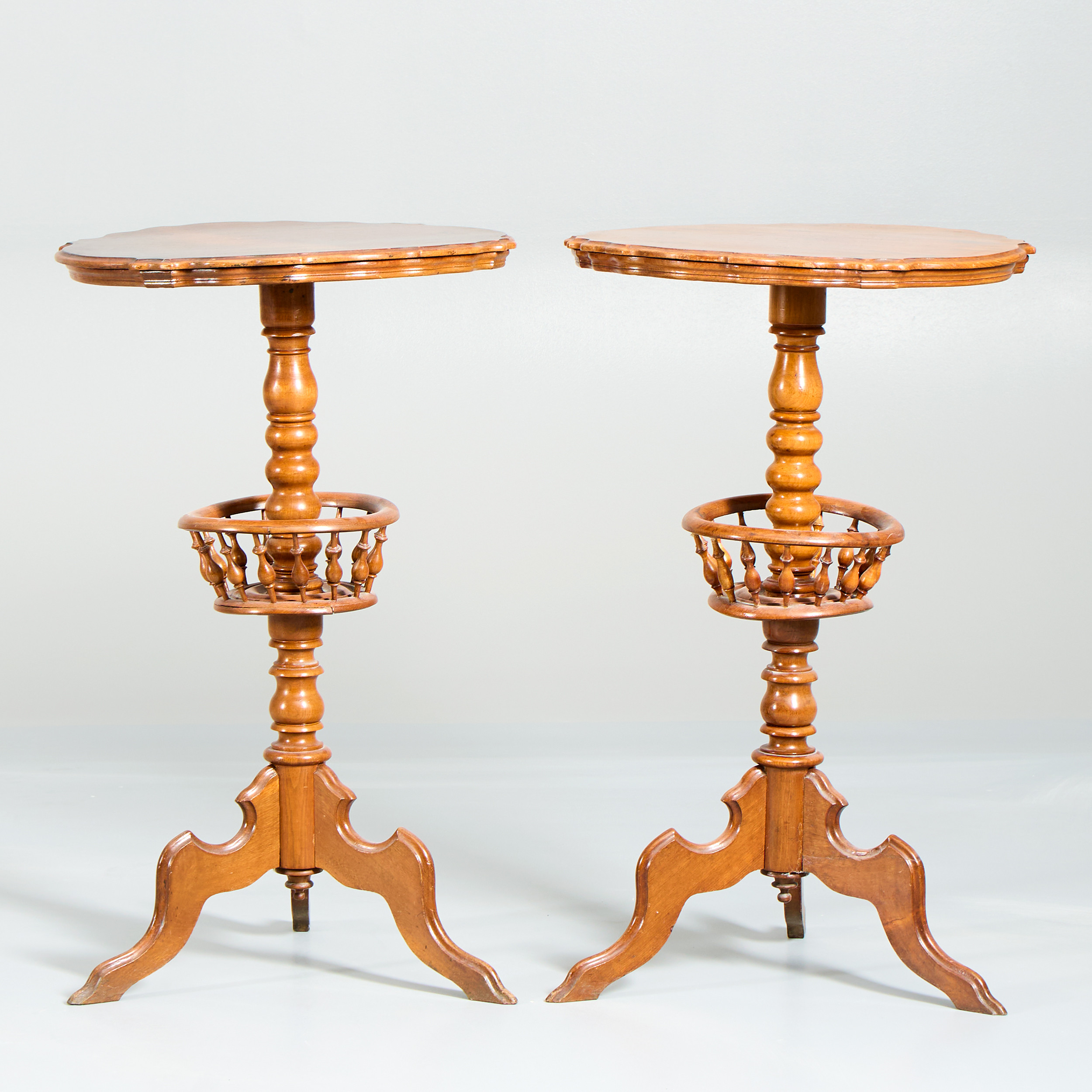 PELARBORD. Ett par, 1800-talets slut.