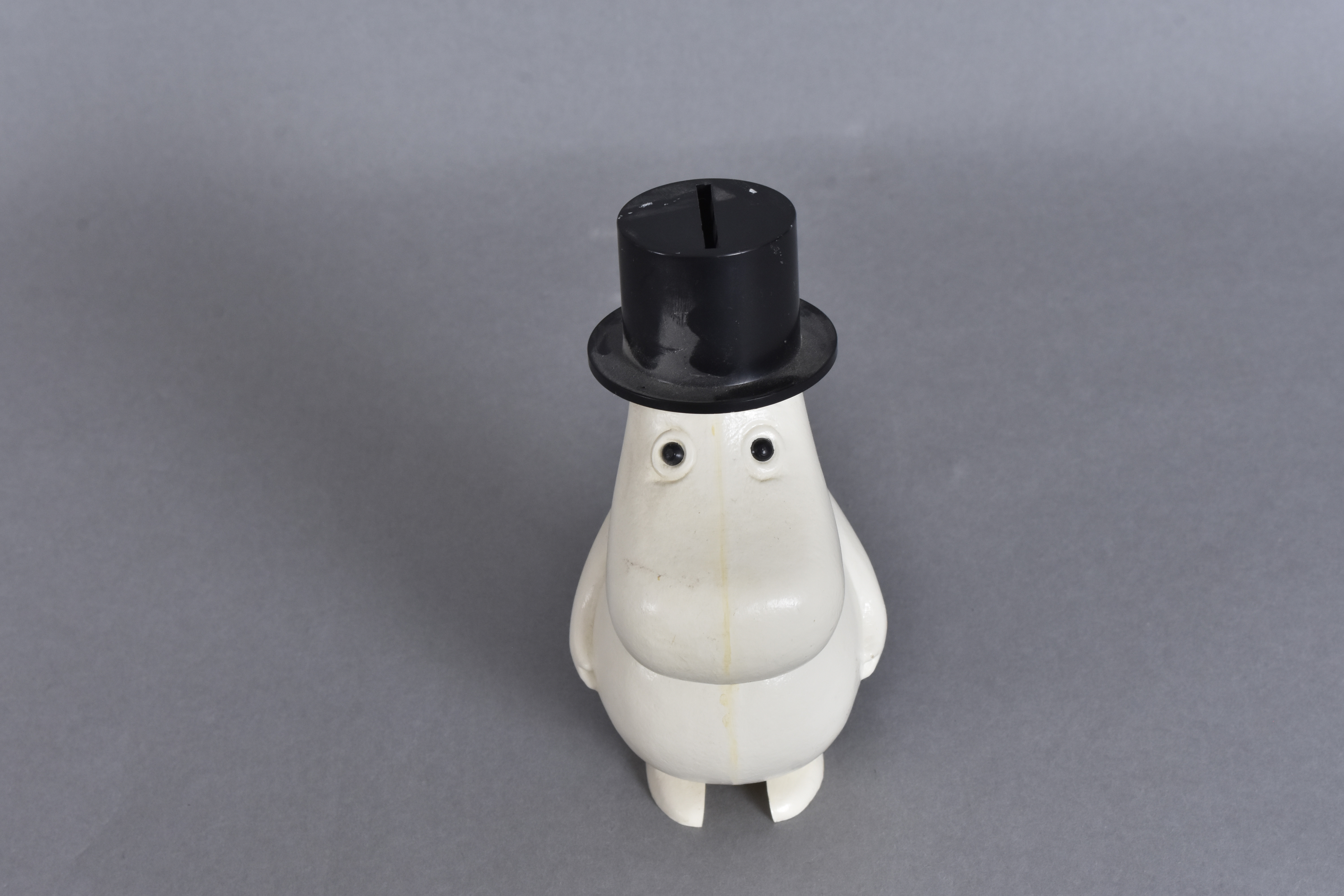 TOVE JANSSON. sparbössa plast, Muminpappa.