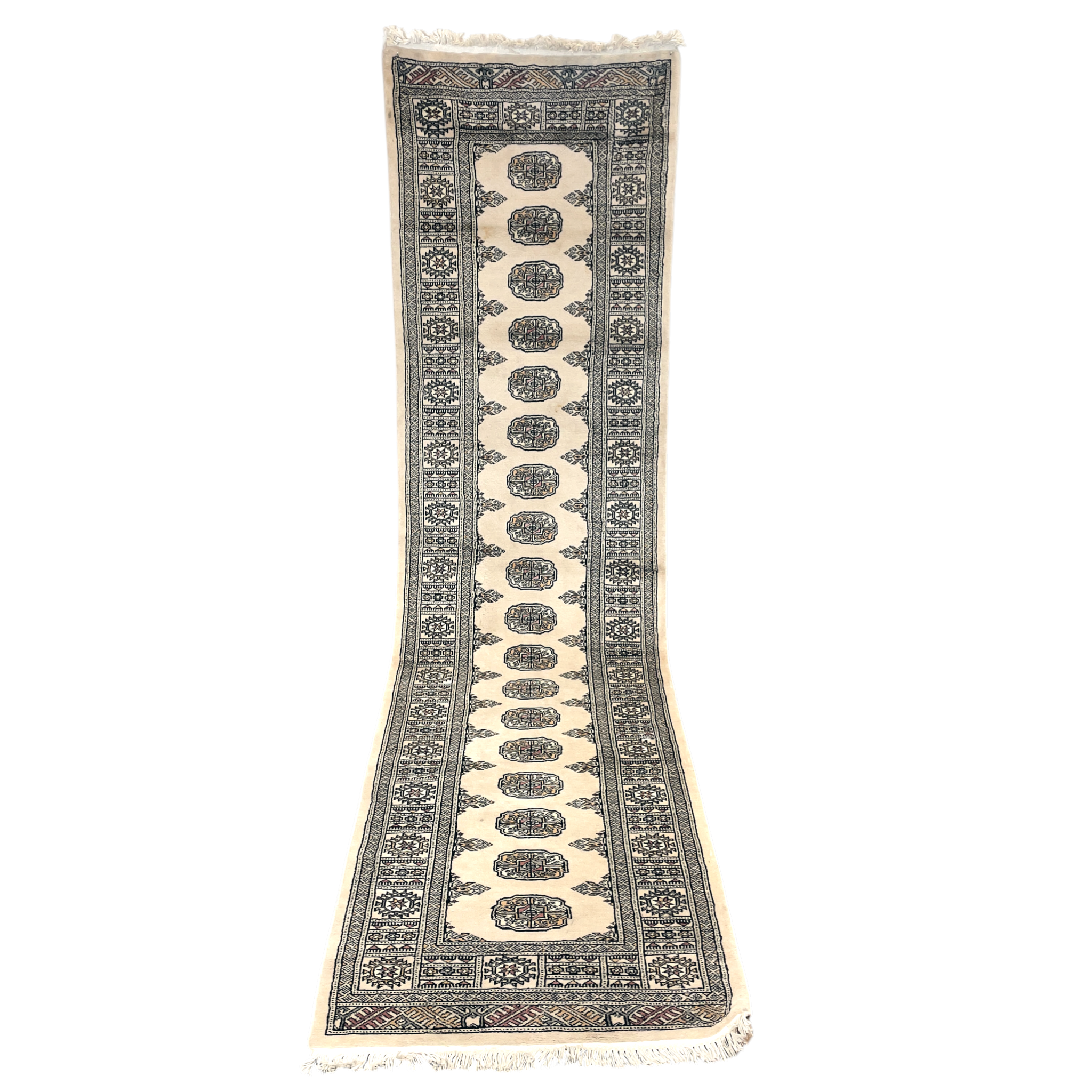 GALLERIMATTA. Orientalisk, Karachi, ca 78x292 cm.