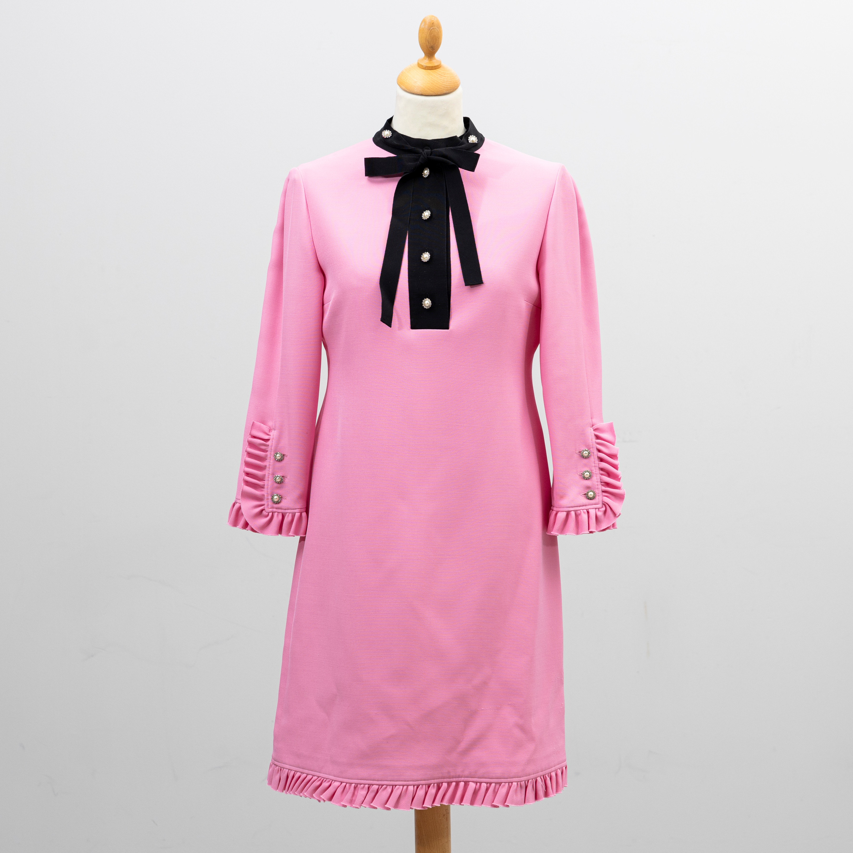 GUCCI. Klänning, italiensk storlek 40.