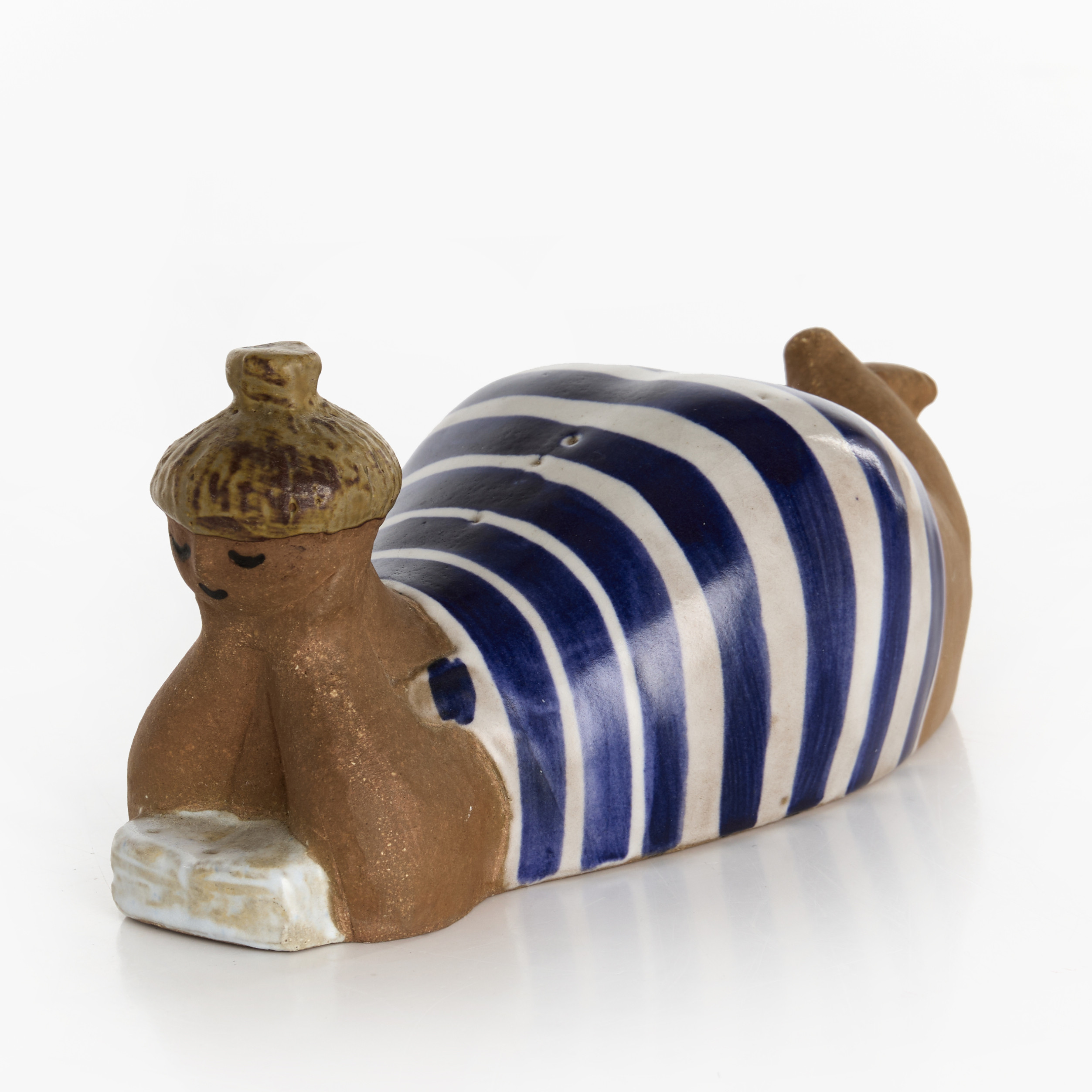 LISA LARSON. Figurin, "Beata", Gustavsberg, stengods, ur serien ABC-flickorna.