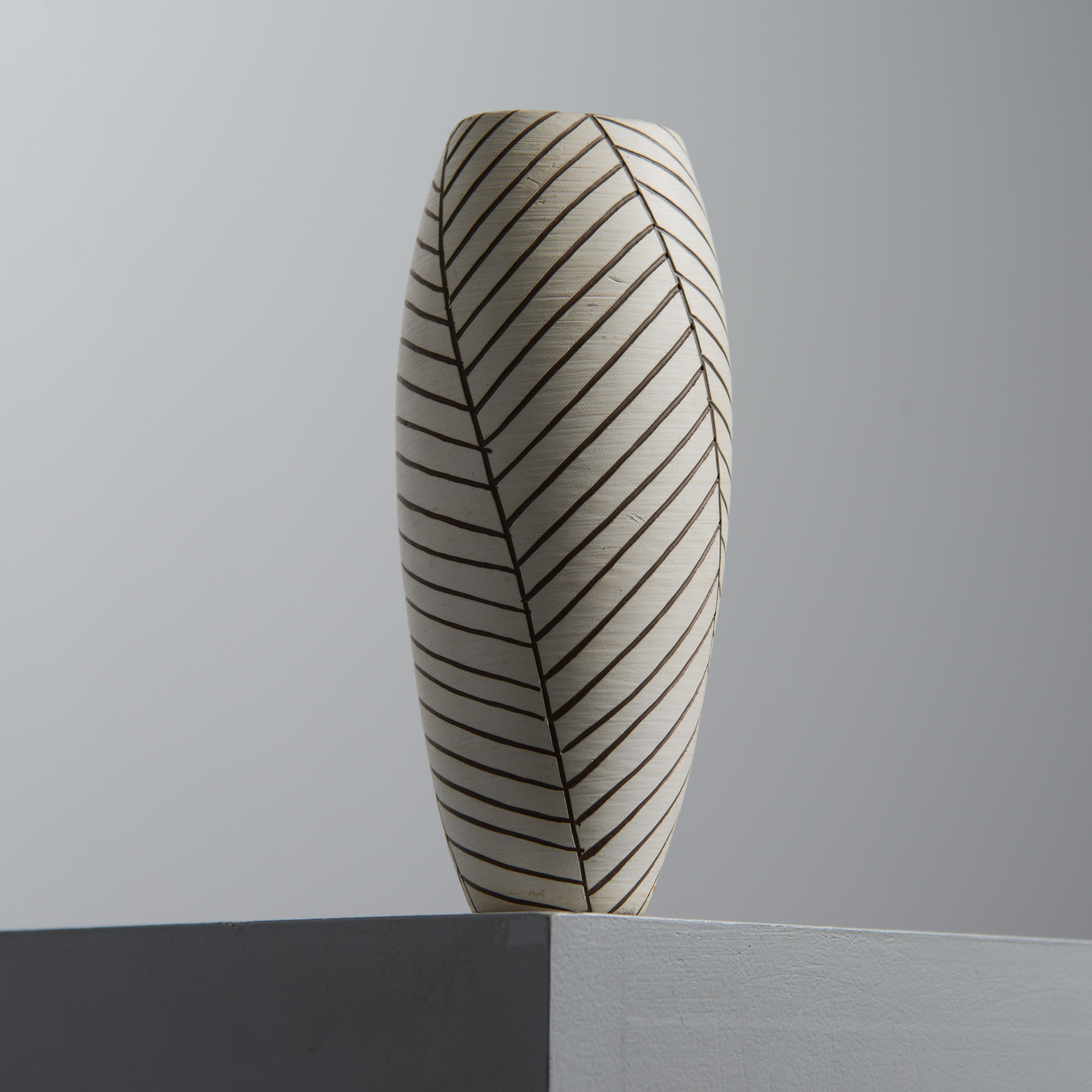 INGRID ATTERBERG. "Spira", vas, modell 2336, Upsala-Ekeby, 1958-59.