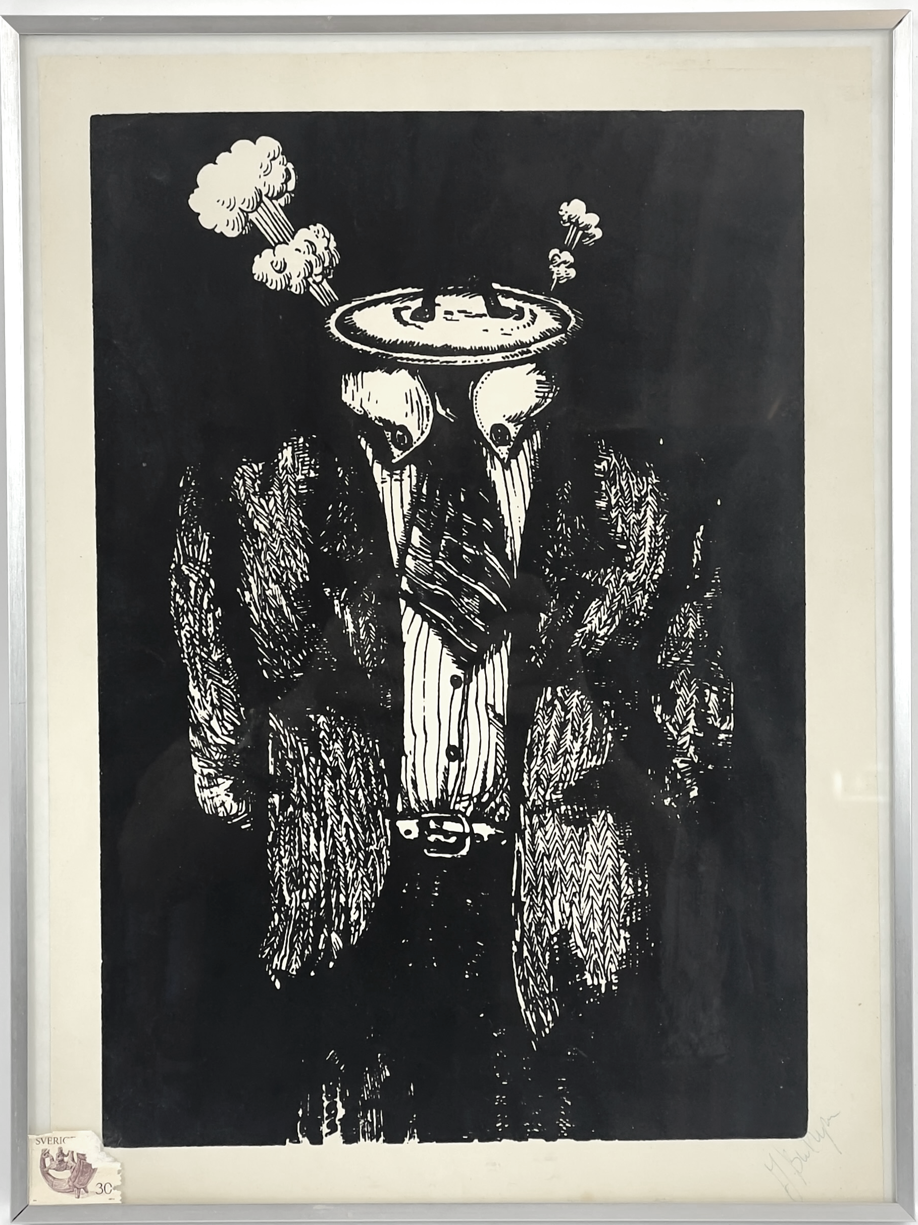 OIDENTIFIERAD KONSTNÄR. Grafiskt blad, surrealistisk figur, signerad.