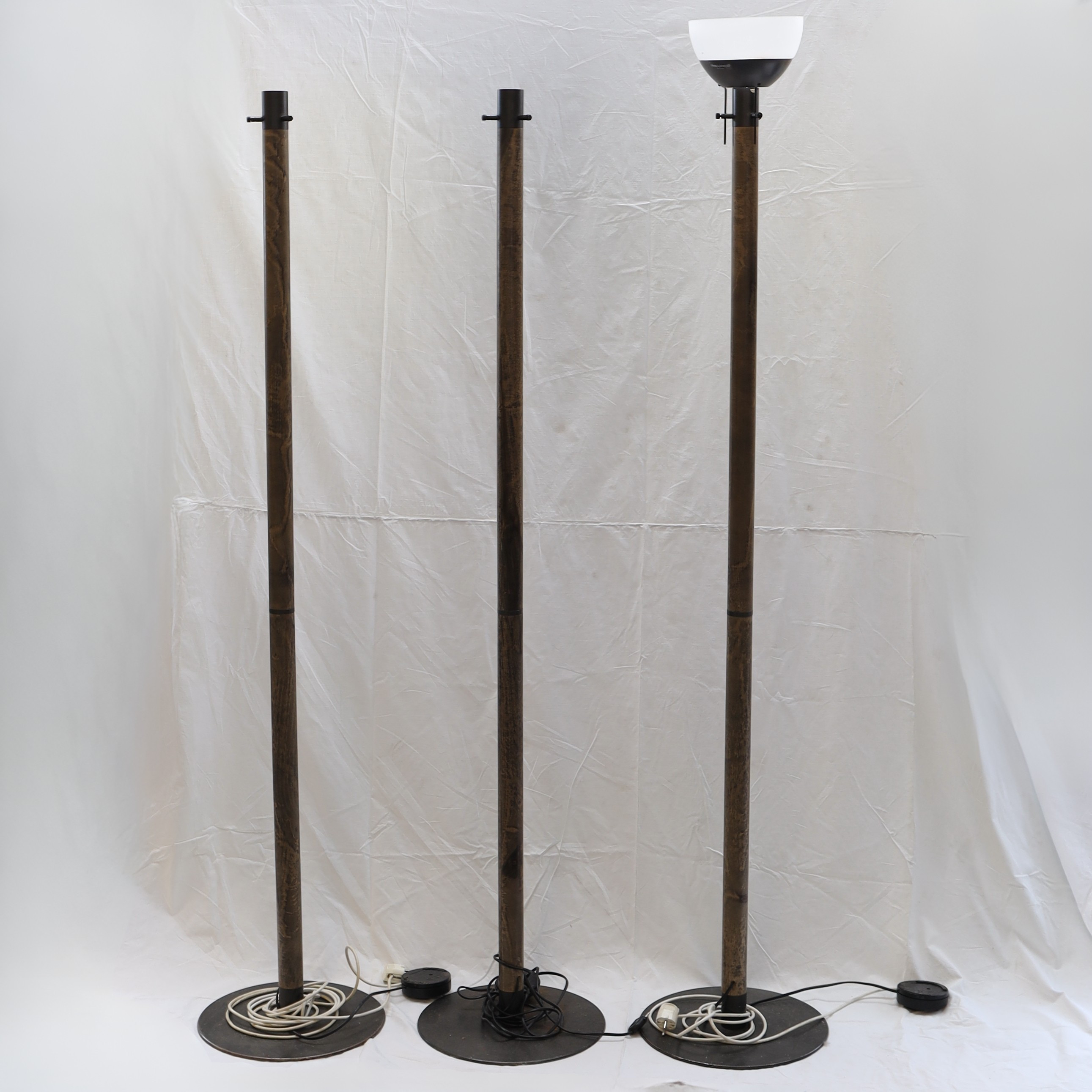 GOLVLAMPOR, 3ST, ATELJE LYKTAN.