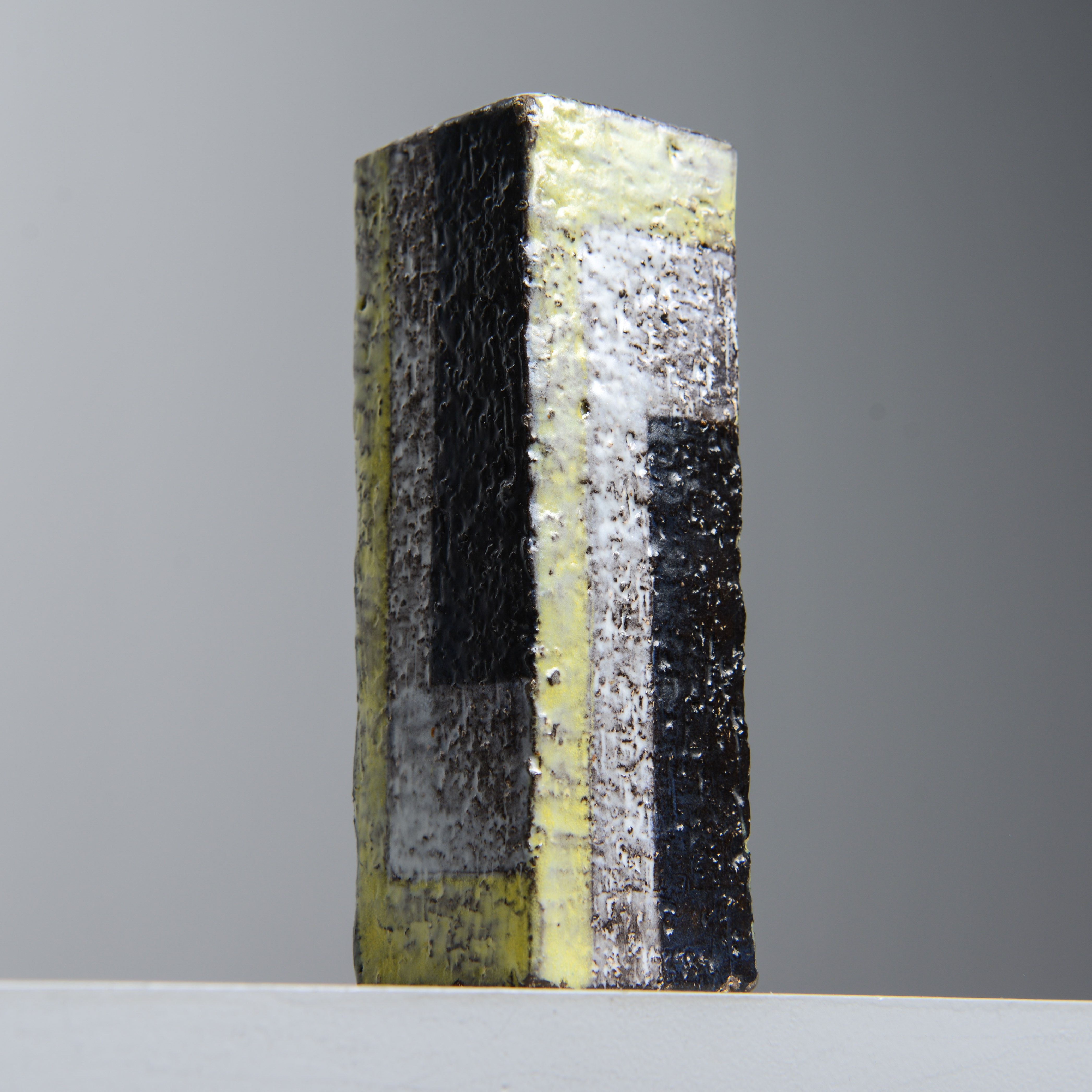 INGRID ATTERBERG. "Kort Serie" , vas, modell A3, Upsala-Ekeby, numrerad 1/100 samt signerad, 1956.