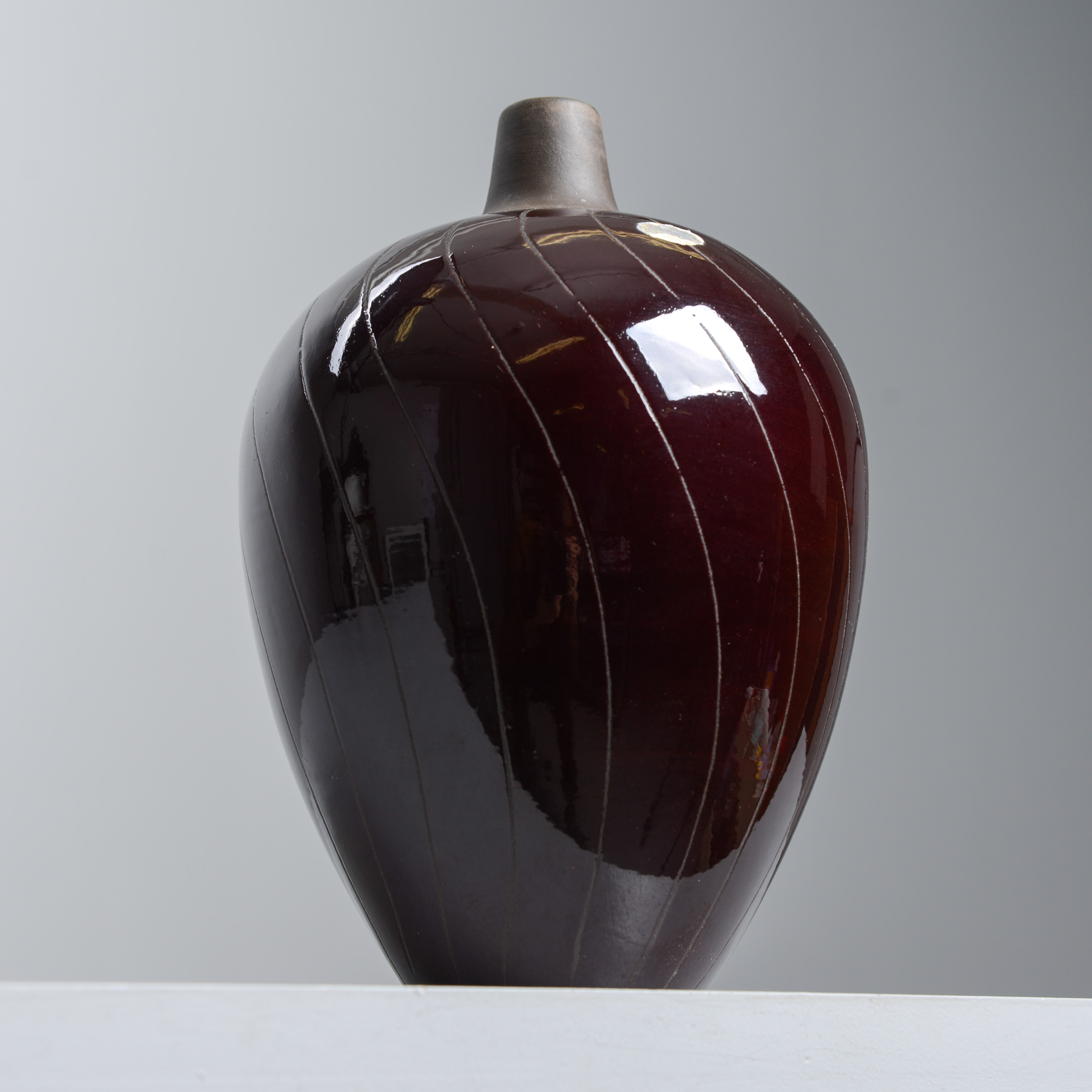 KJELL BLOMBERG. "Turbin", vas, modell 7006, Upsala Ekeby, 1954-55.