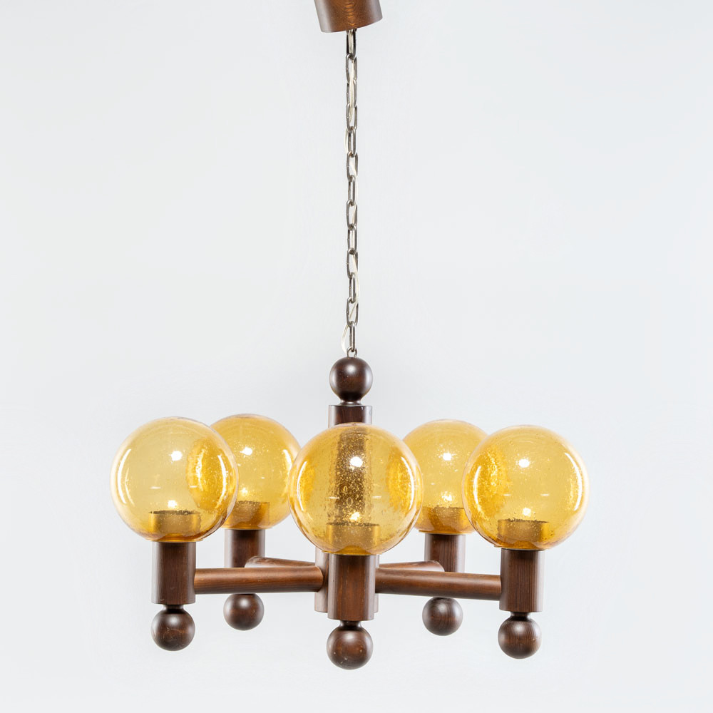 UNO & ÖSTEN KRISTIANSSON. Takkrona, Glas, För Luxus, Vittsjö, 1970-tal.