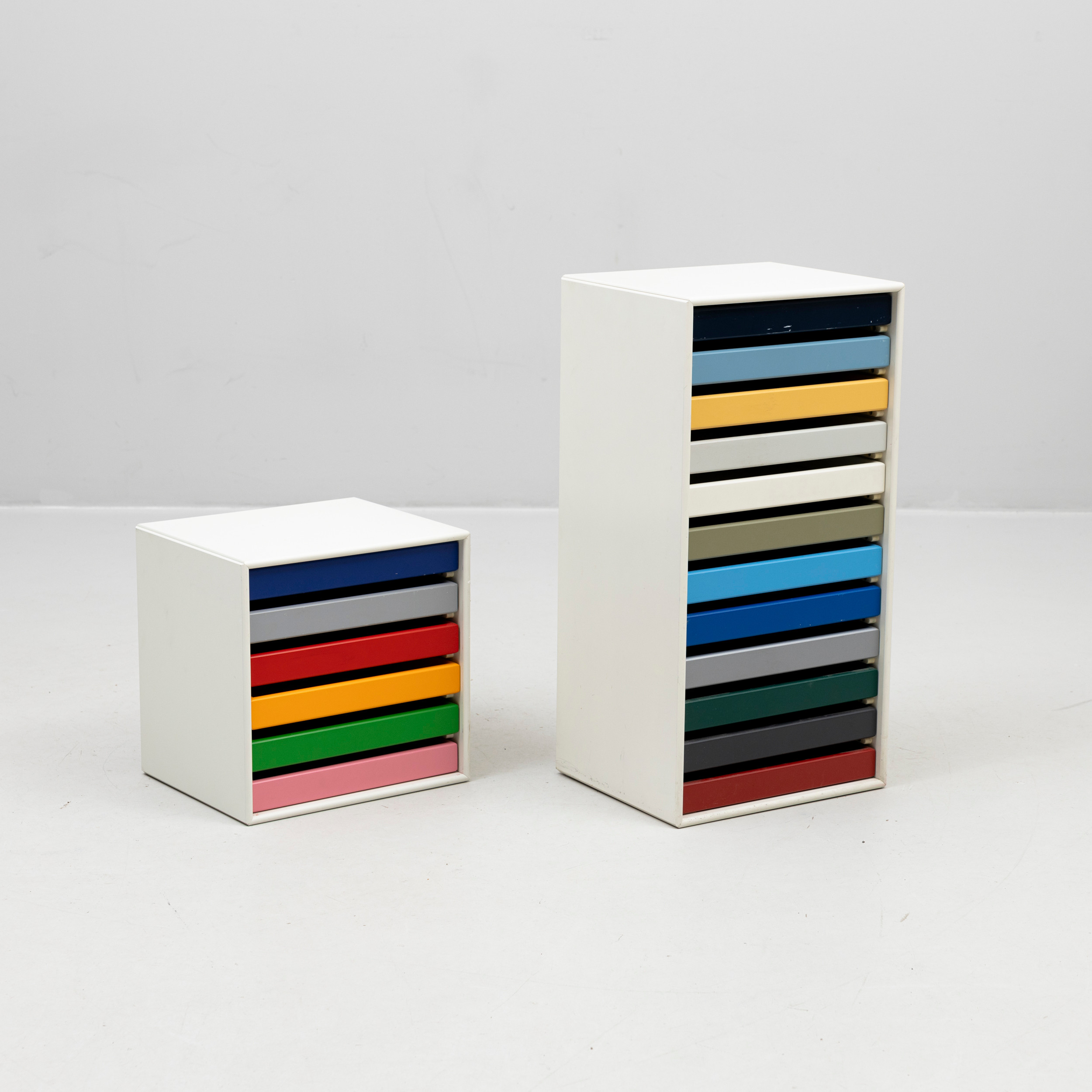 PETER J. LASSEN. Hurtsar, 2 st, "Montana", Danmark, 1900-talets andra hälft.