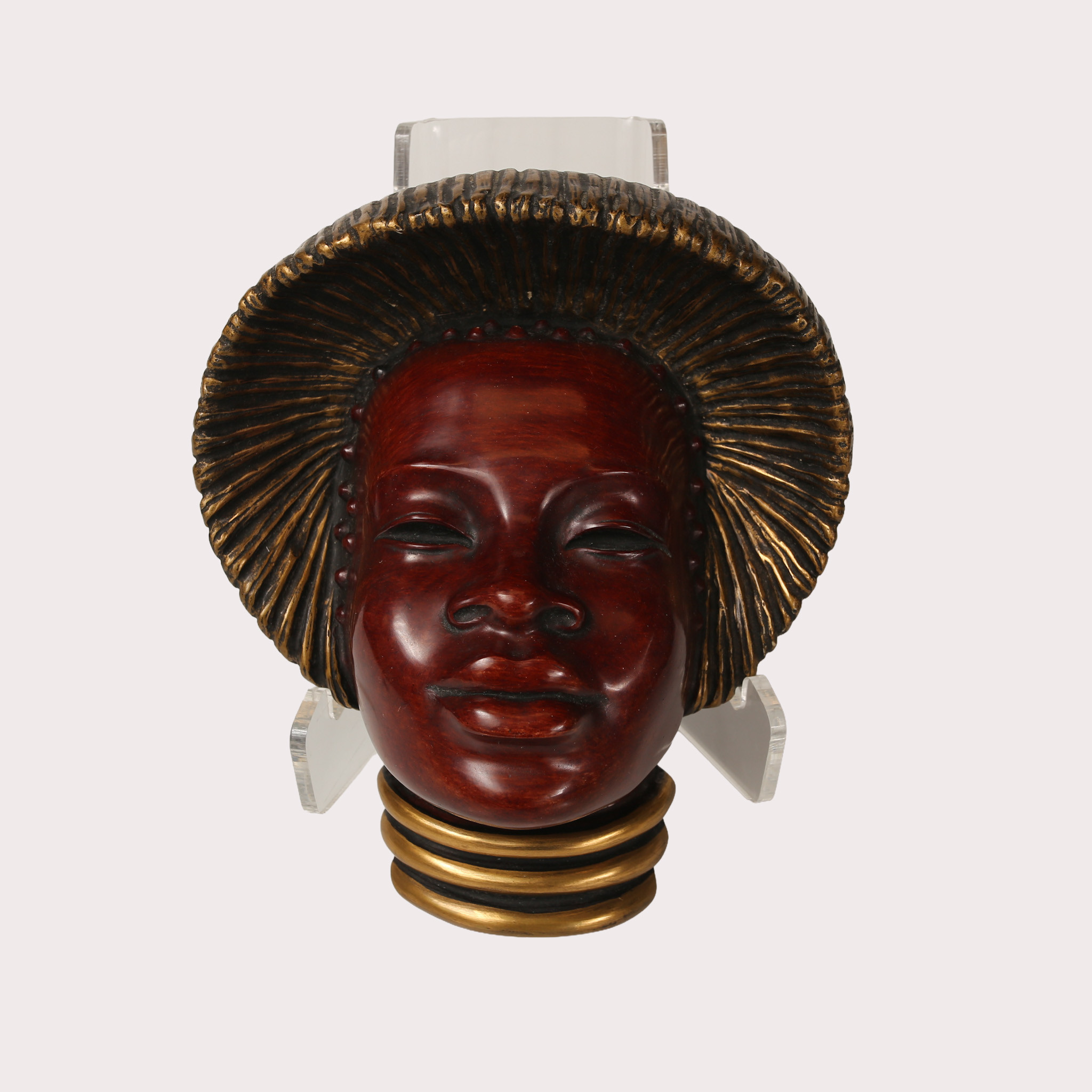 VÄGGRELIEF, Afrikanskt kvinnoporträtt, konstmassa, andra hälften av 1900-talet.