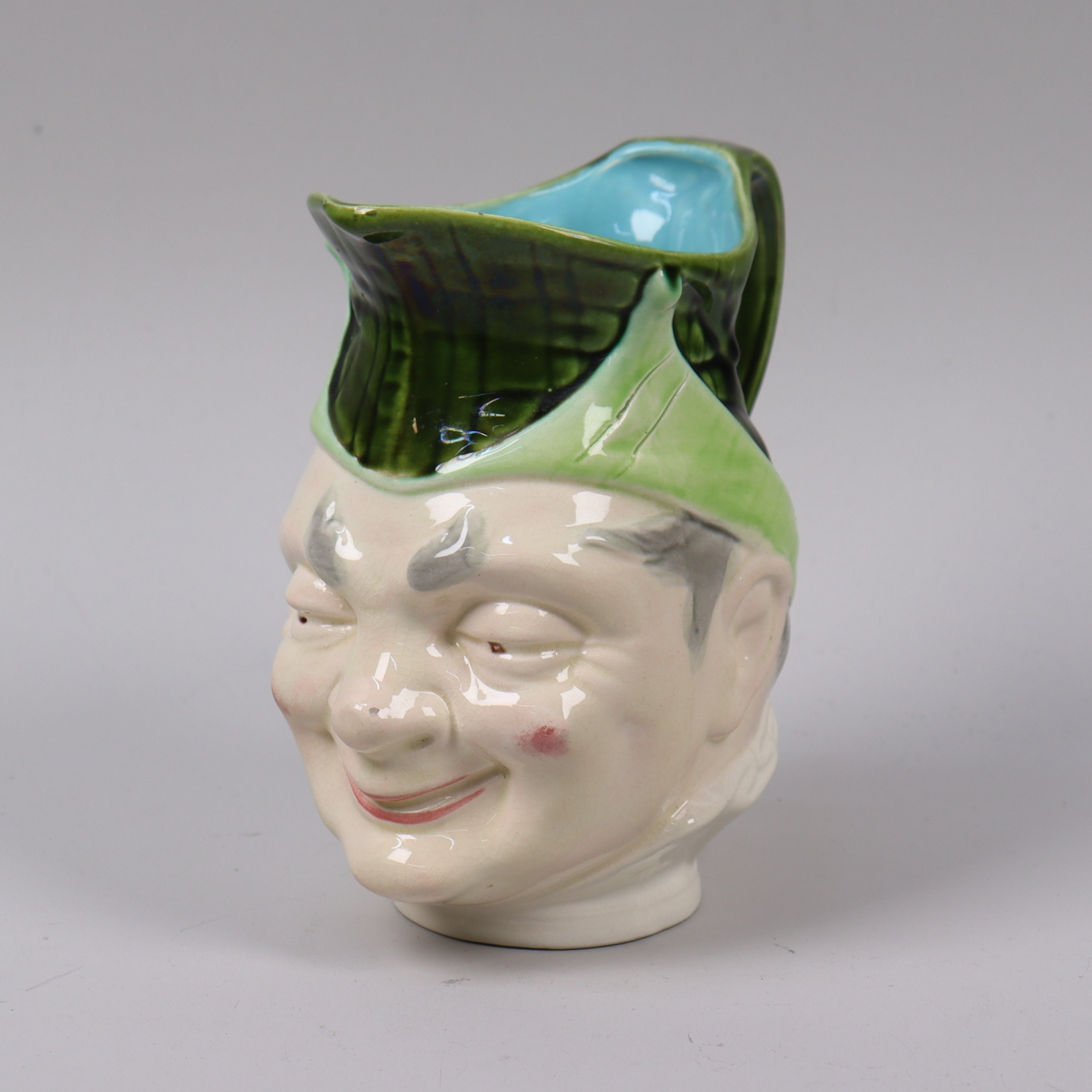 KANNA, Sarreguemines, Frankrike, majolika, sekelskiftet 1900.