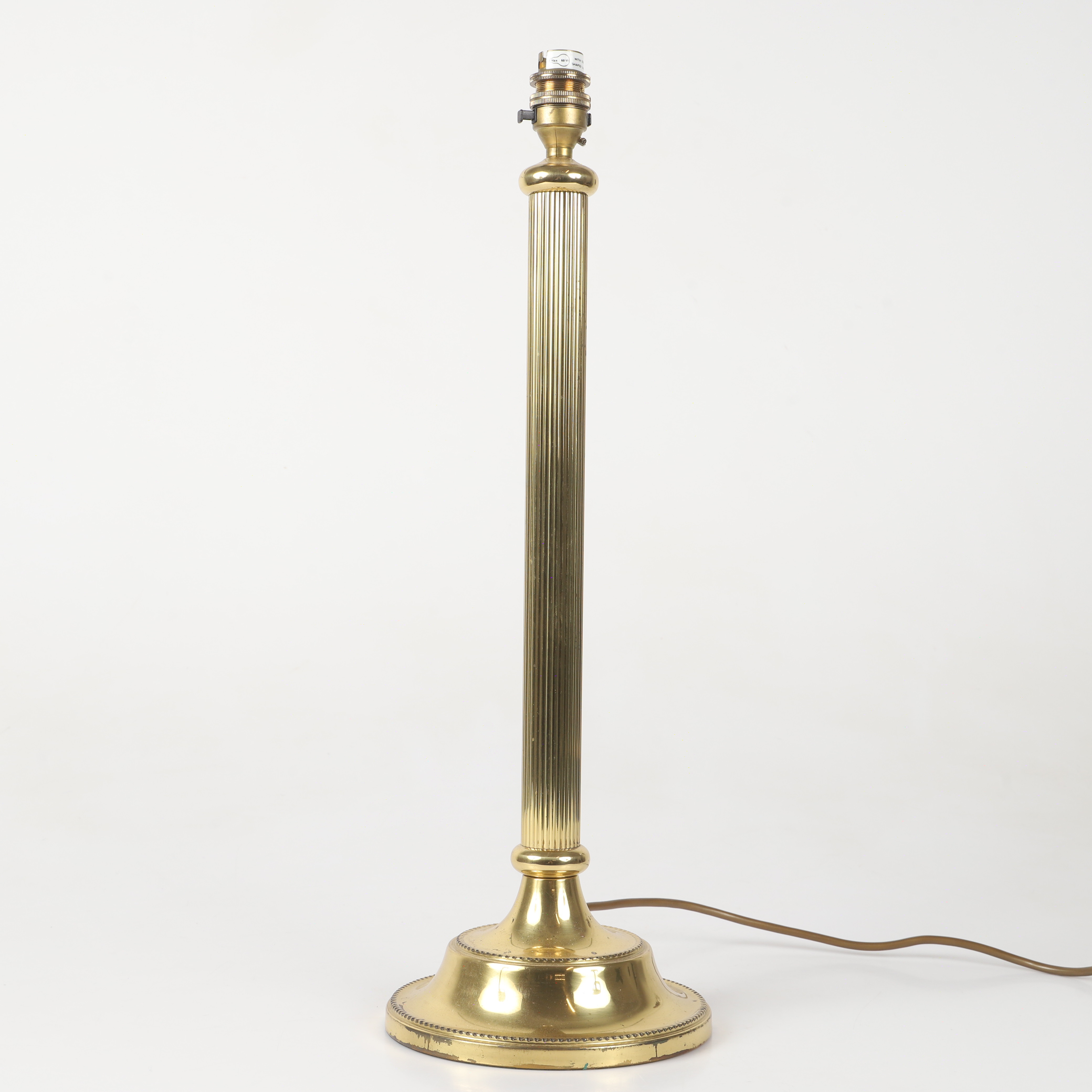 BORDSLAMPA, mässing, England, 1900-talets andra hälft.