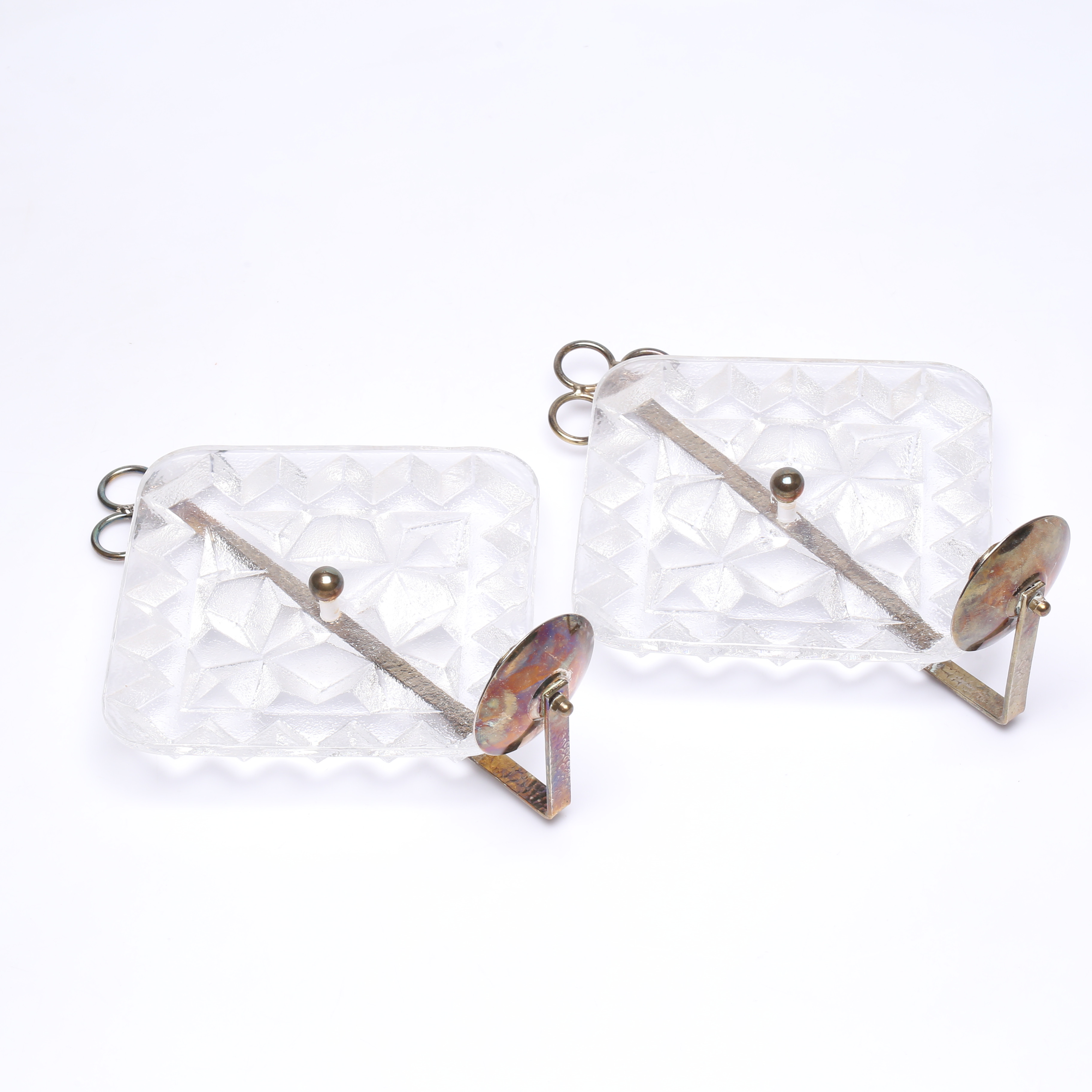 CHRISTER SJÖGREN. Väggljusstakar, ett par, smide och glas, Lindshammar, 1900-talets andra hälft.