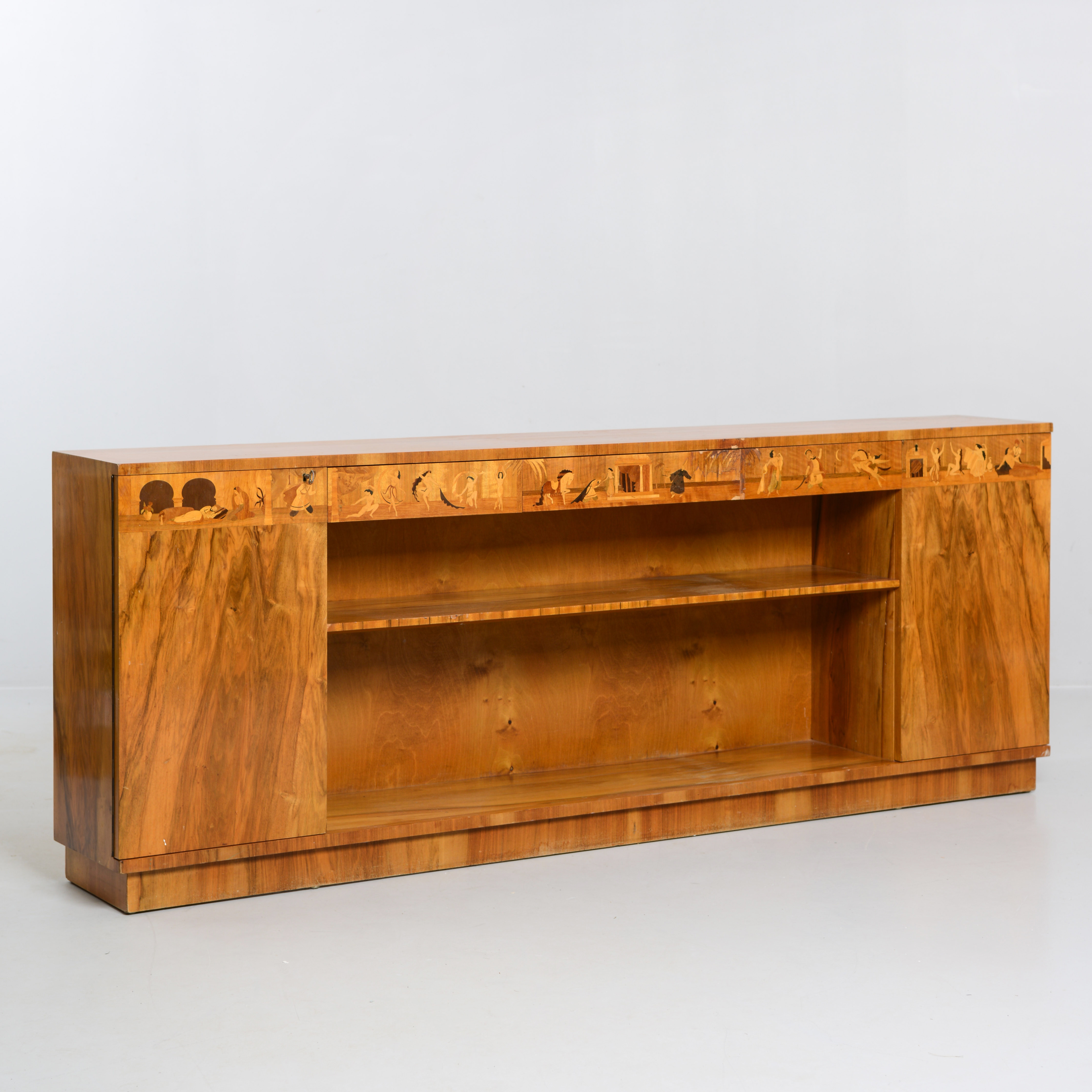 SVEN EKHOLM & ERIK MATTSON. Sideboard "Tusen och en natt” Swedish Modern, Lammhults stol- och snickerifabrik, Mjölby Intarsia, 1940-tal.