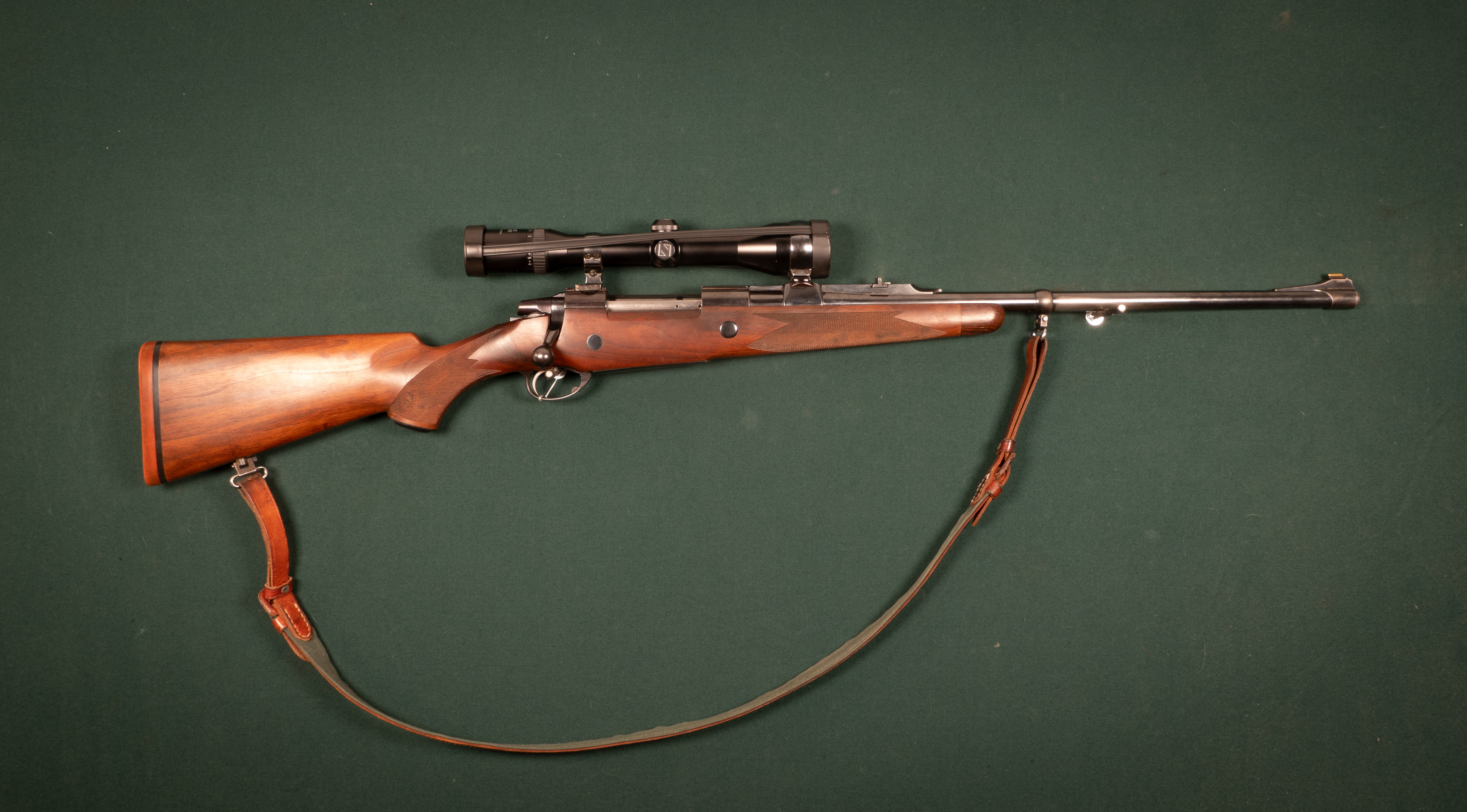 SAKO safari kal. 375H&H Tillv.nr. 569112 SE0236295.