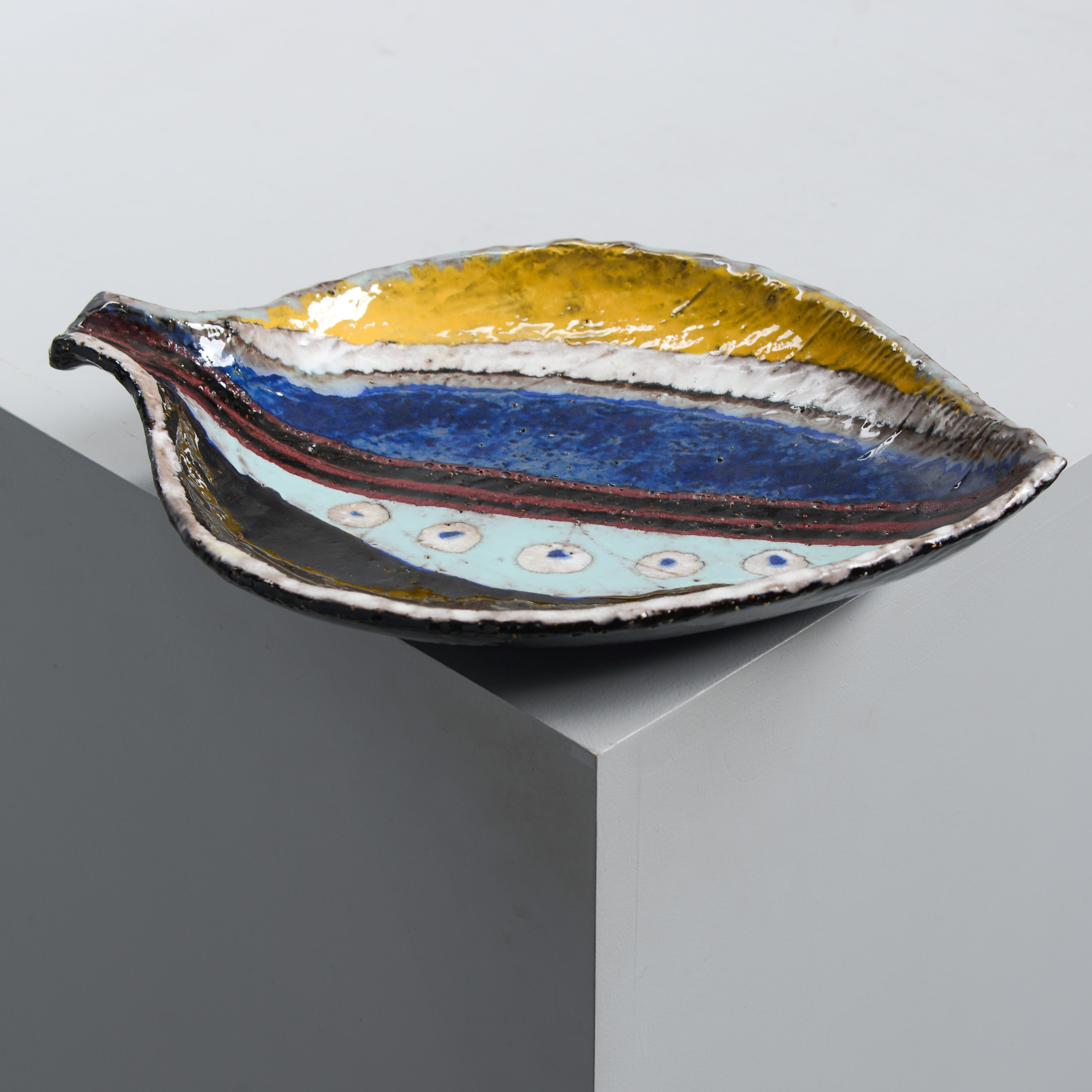 ANNA-LISA THOMSON. Fat, modell 1030, Upsala-Ekeby, 1948.