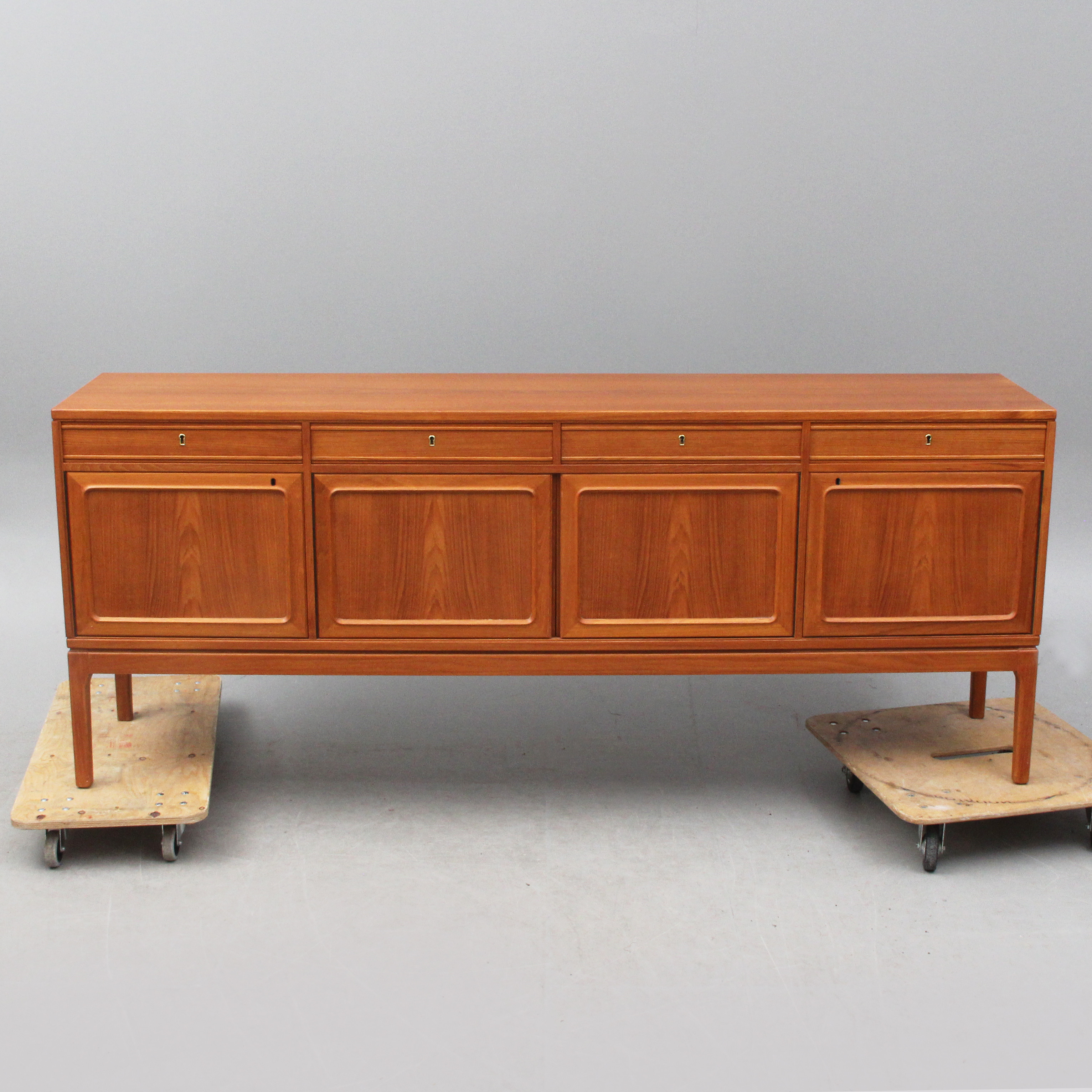 SIDEBOARD, teak, Nordås Bruk, Nsttun, Norway. stämpelmärkt, 1960-tal.