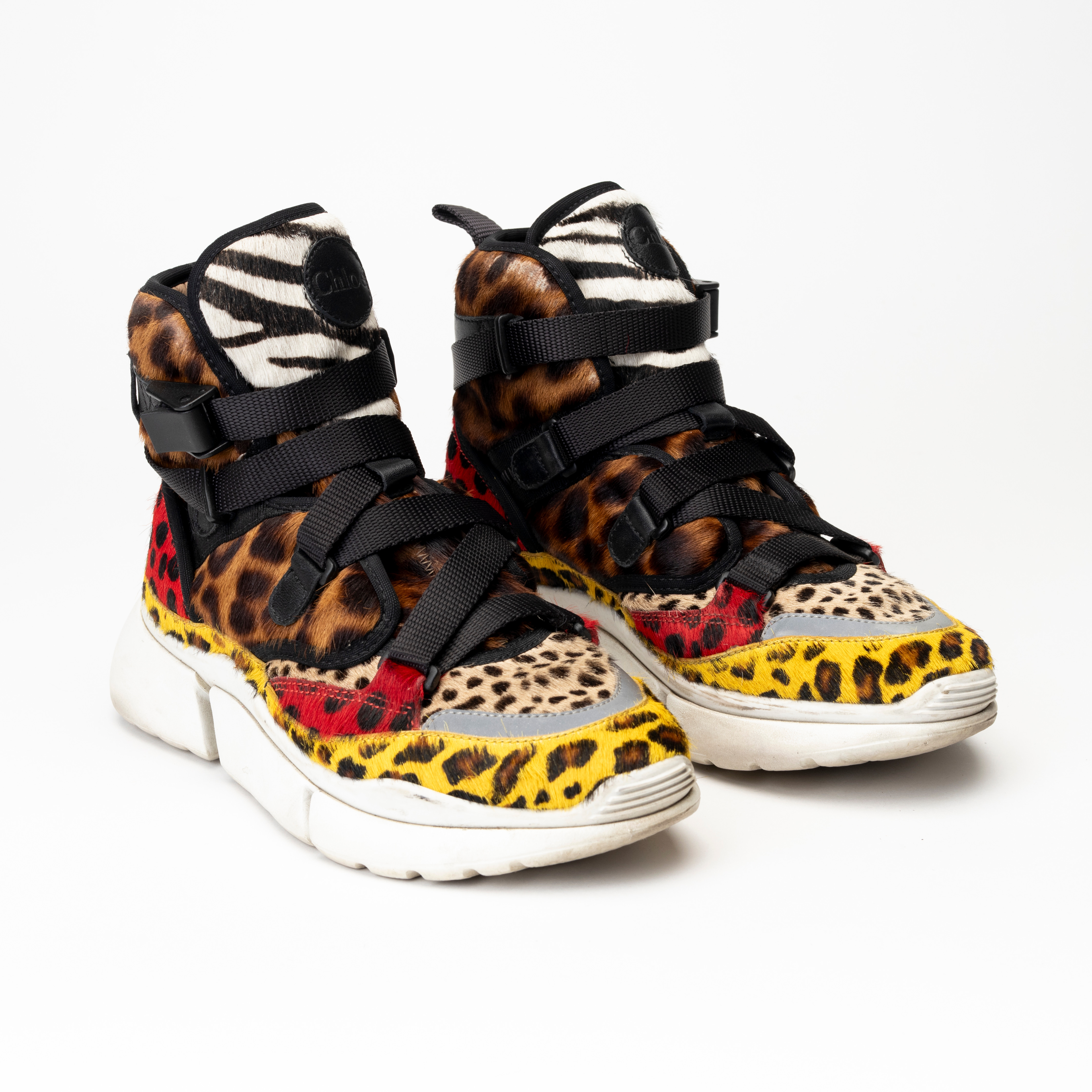 CHLOÉ. Sneakers, "Sonnie Leopard Print Calf Hair High Top Sneakers, storlek 37.