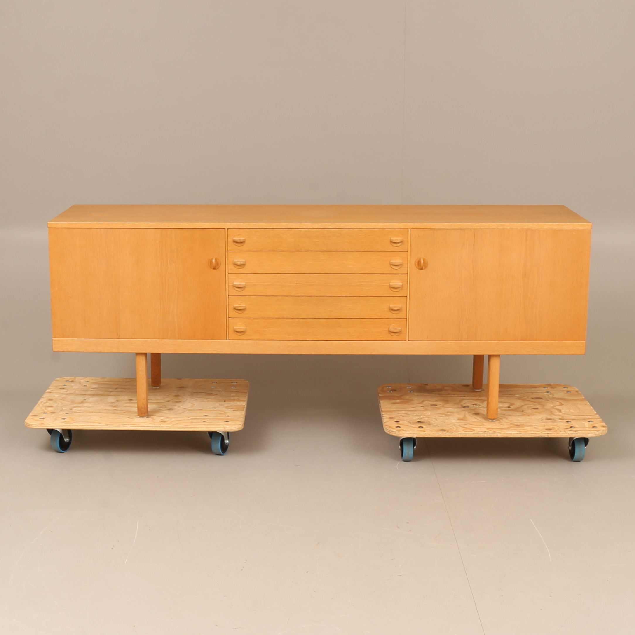 BJÖRN HULTÉN. Sideboard, "Västkust", Bofyrab AB, 1960-tal.