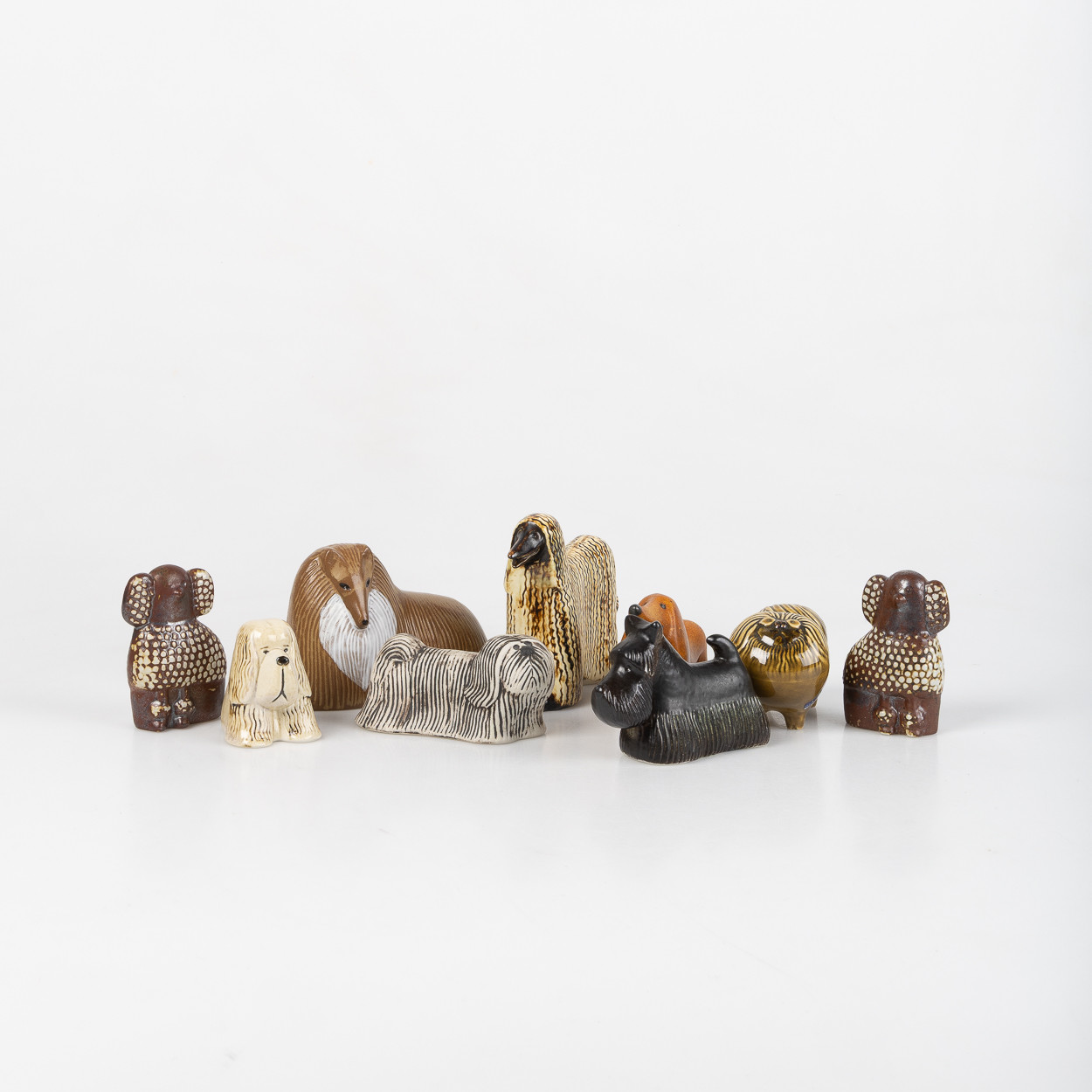 LISA LARSON. Figuriner, 8+1 st, ur serien Kennel, Gustavsberg.