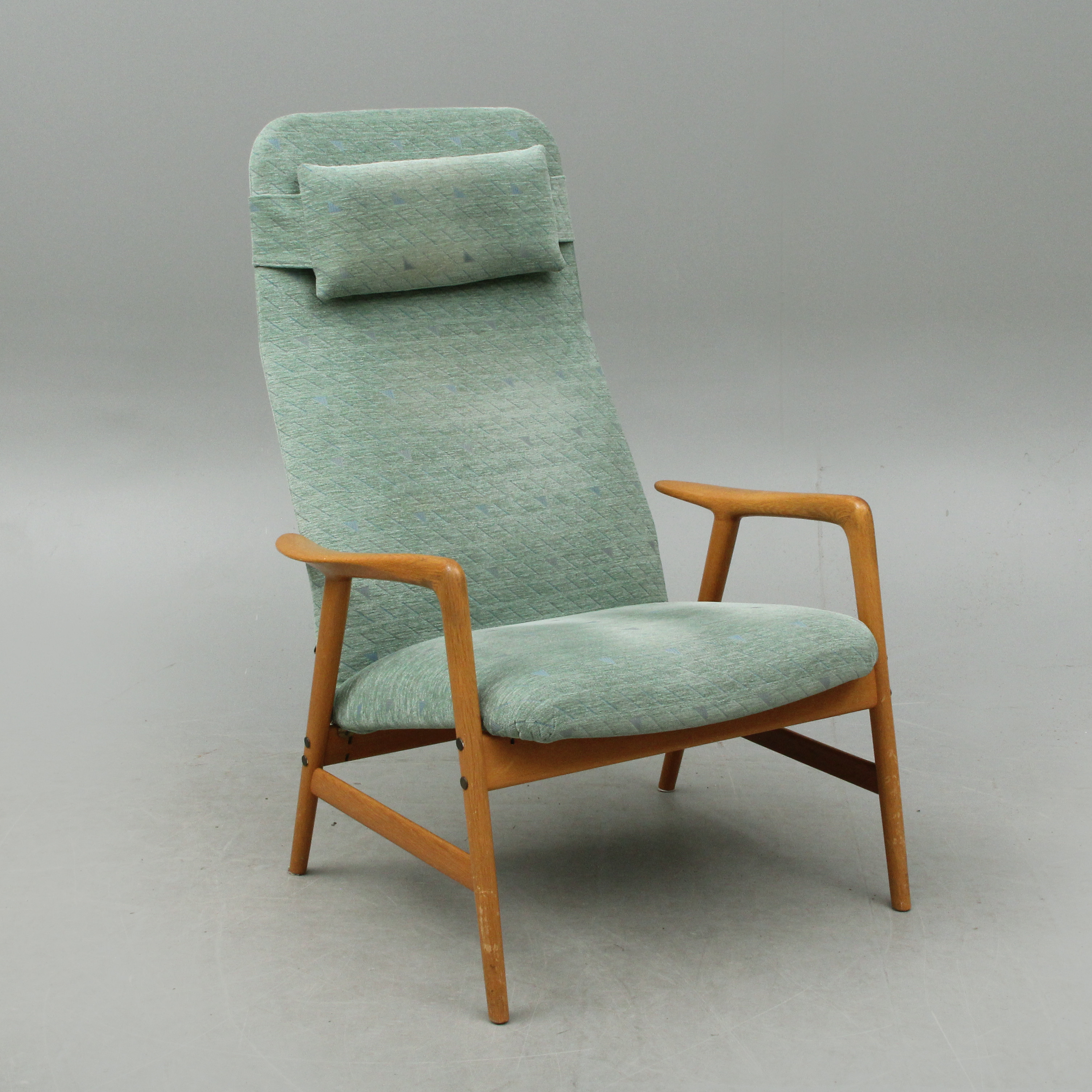 ALF  SVENSSON. FÅTÖLJ "Countur" reglerbar sits, ur serien Bra Bohag, Ljungs Industrier AB.