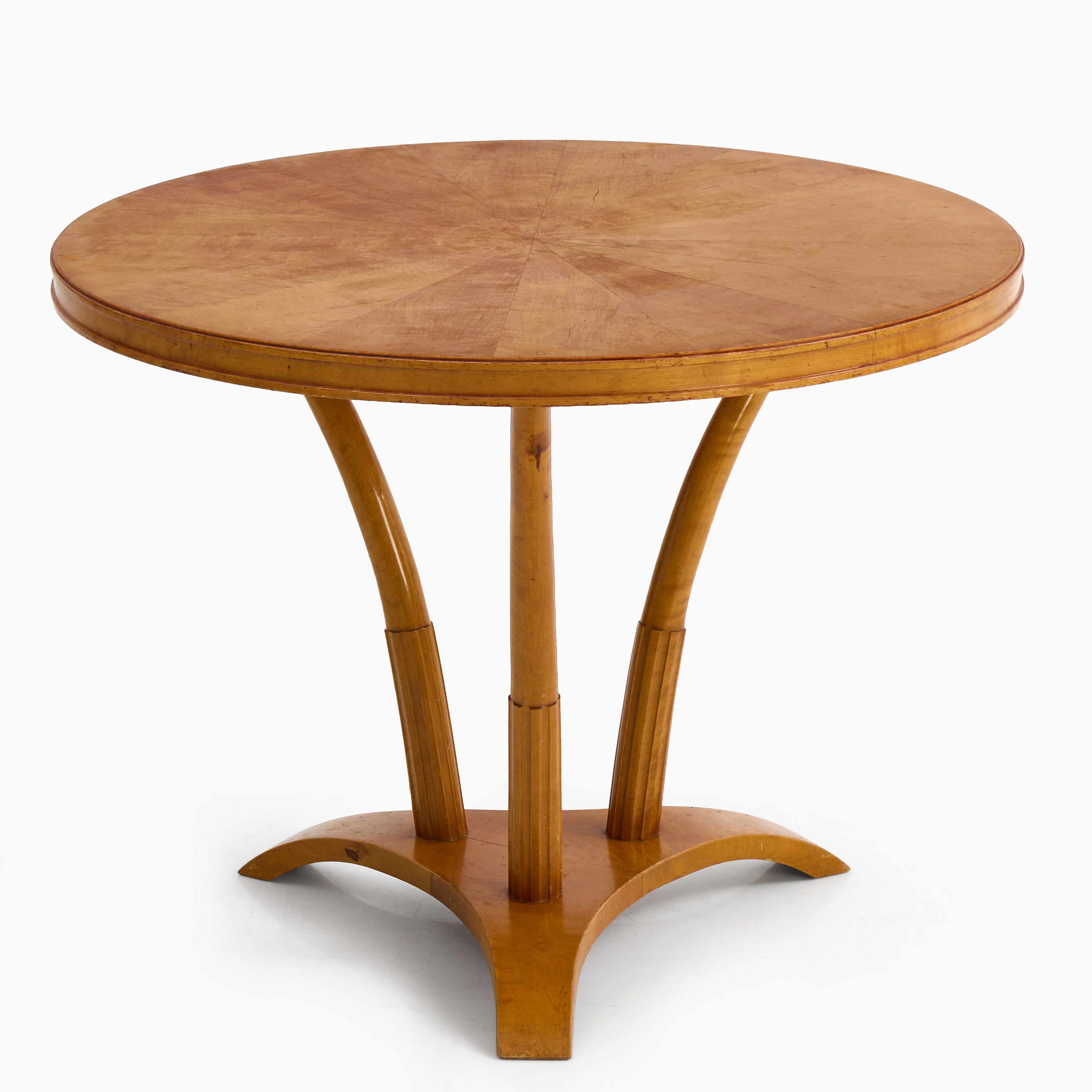 SOFFBORD, Bodafors, 1930/40-tal, Swedish Modern, fanerad i björk, rund skiva på tredelad pelarfot.