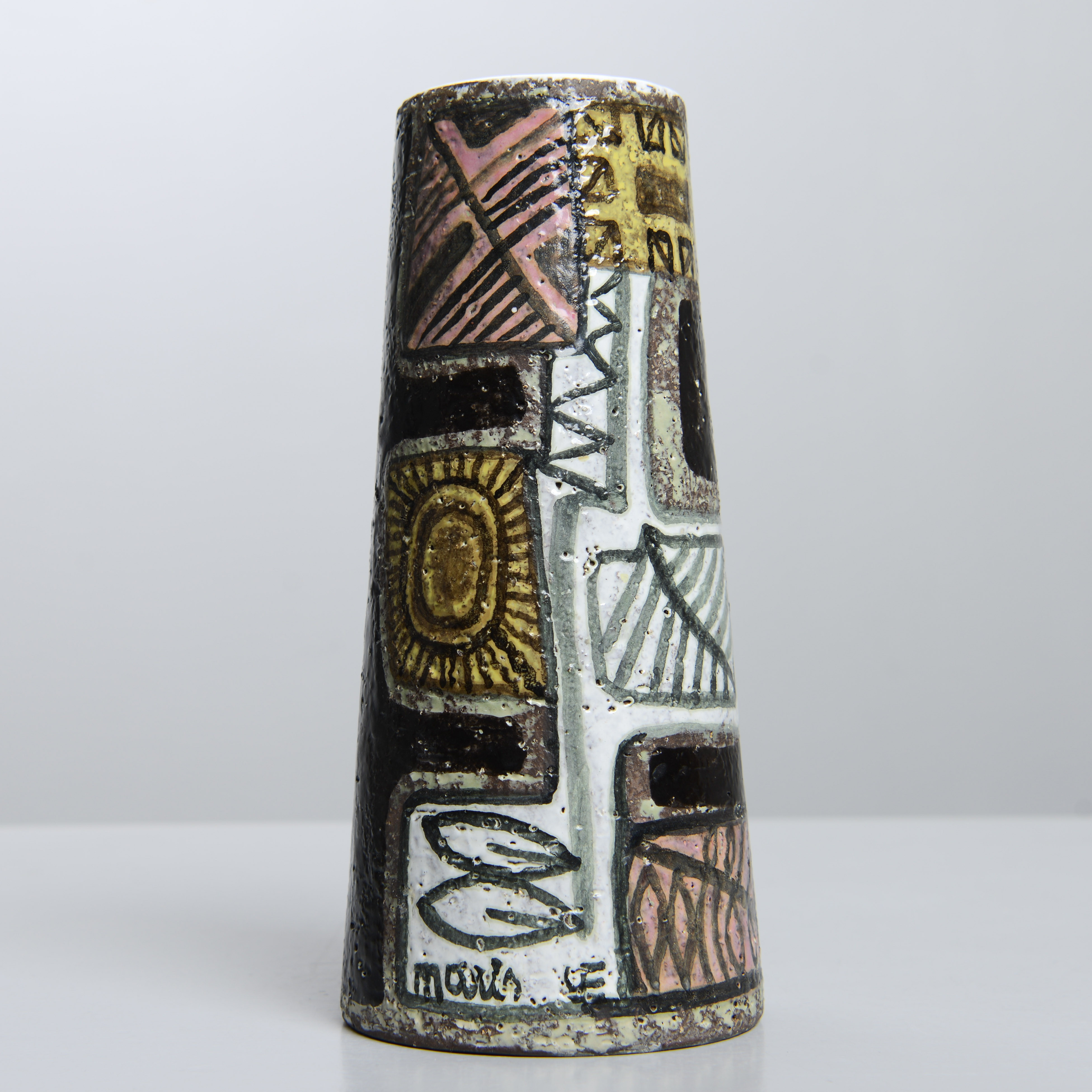 MARI SIMMULSON. Vas, unikat, Upsala-Ekeby, signerad, 1950-tal.