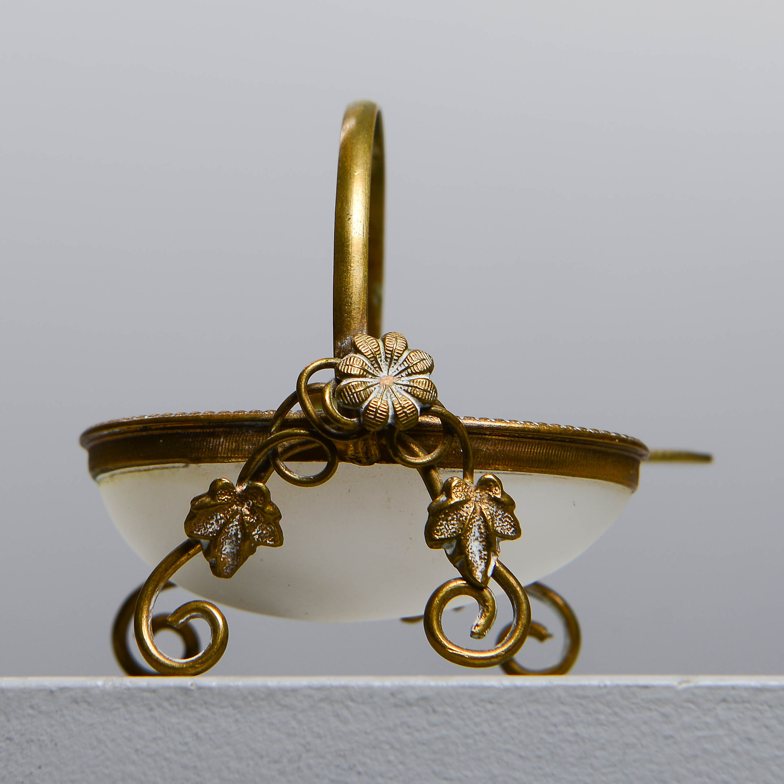 SALTKAR med sked, glas & mässing, 1800/1900-tal.