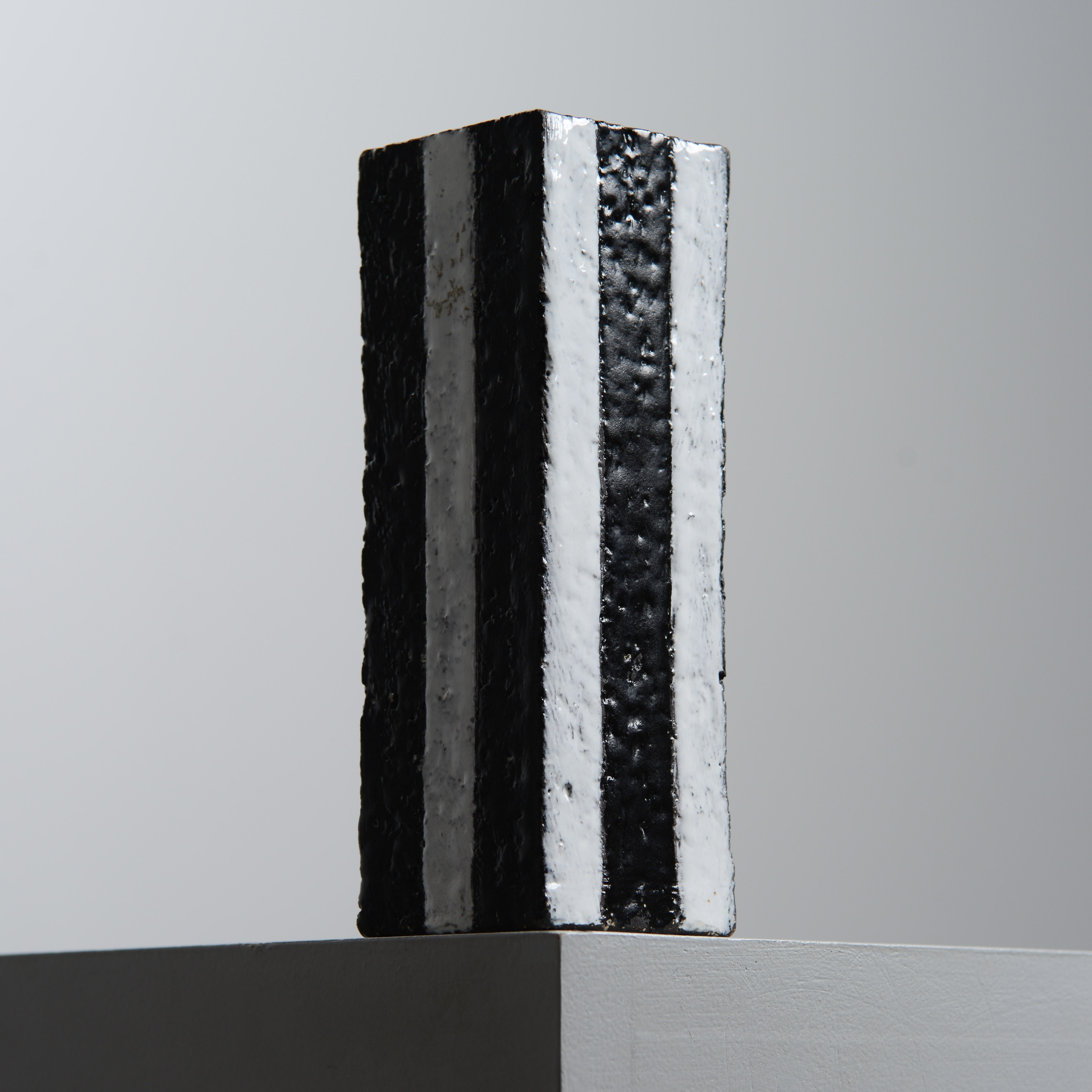 INGRID ATTERBERG. Vas, unikat, Upsala-Ekeby, signerad, omkring 1956.