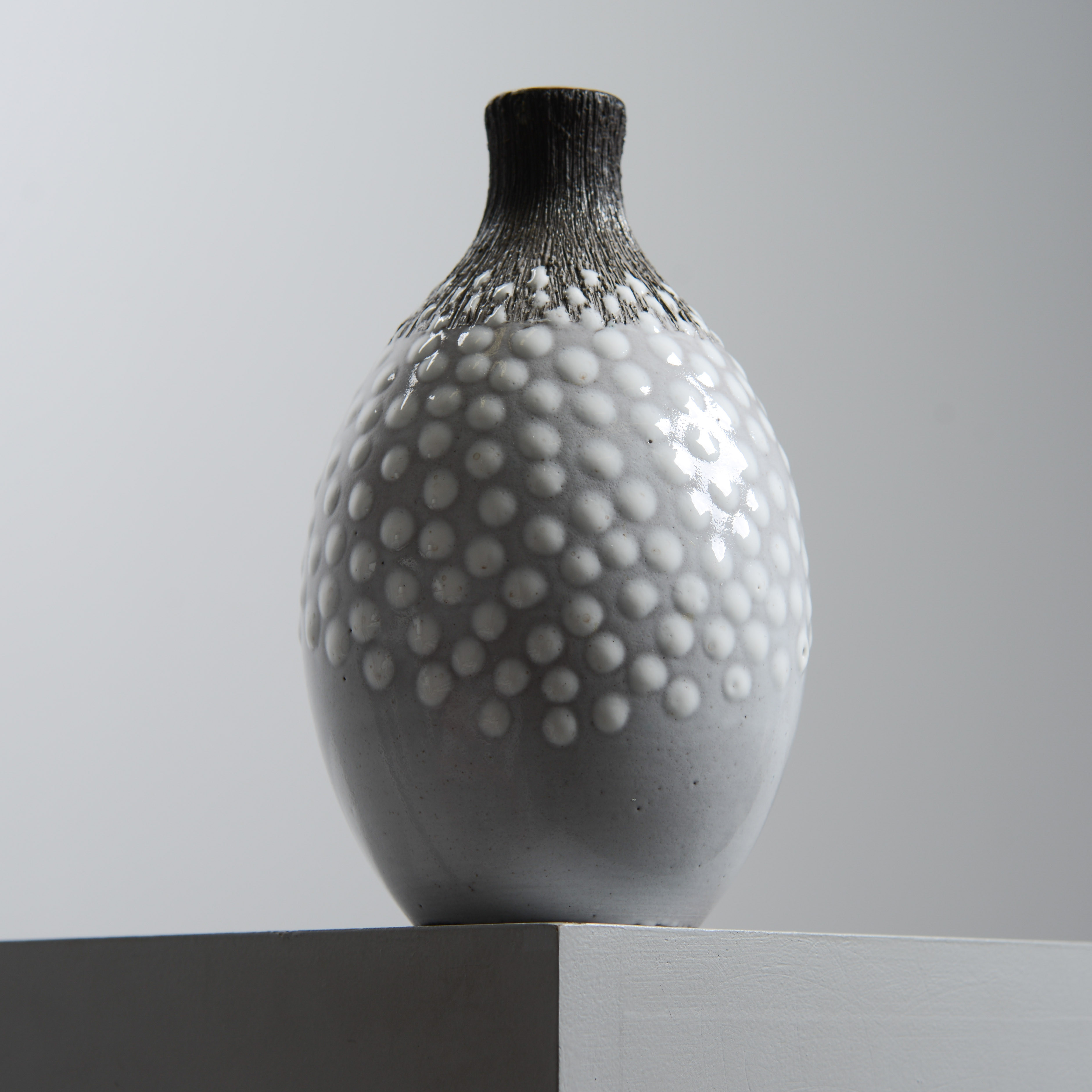 ANNA-LISA THOMSON. Vas, modell 1017, Upsala Ekeby, 1948-54.