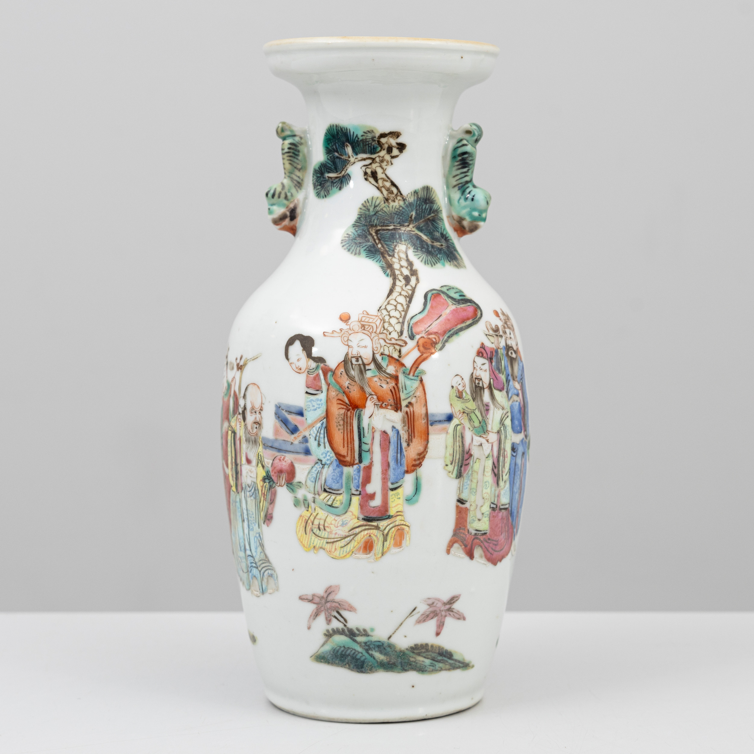 VAS, porslin, Kina, Tongzhi, 1800-talets andra hälft.