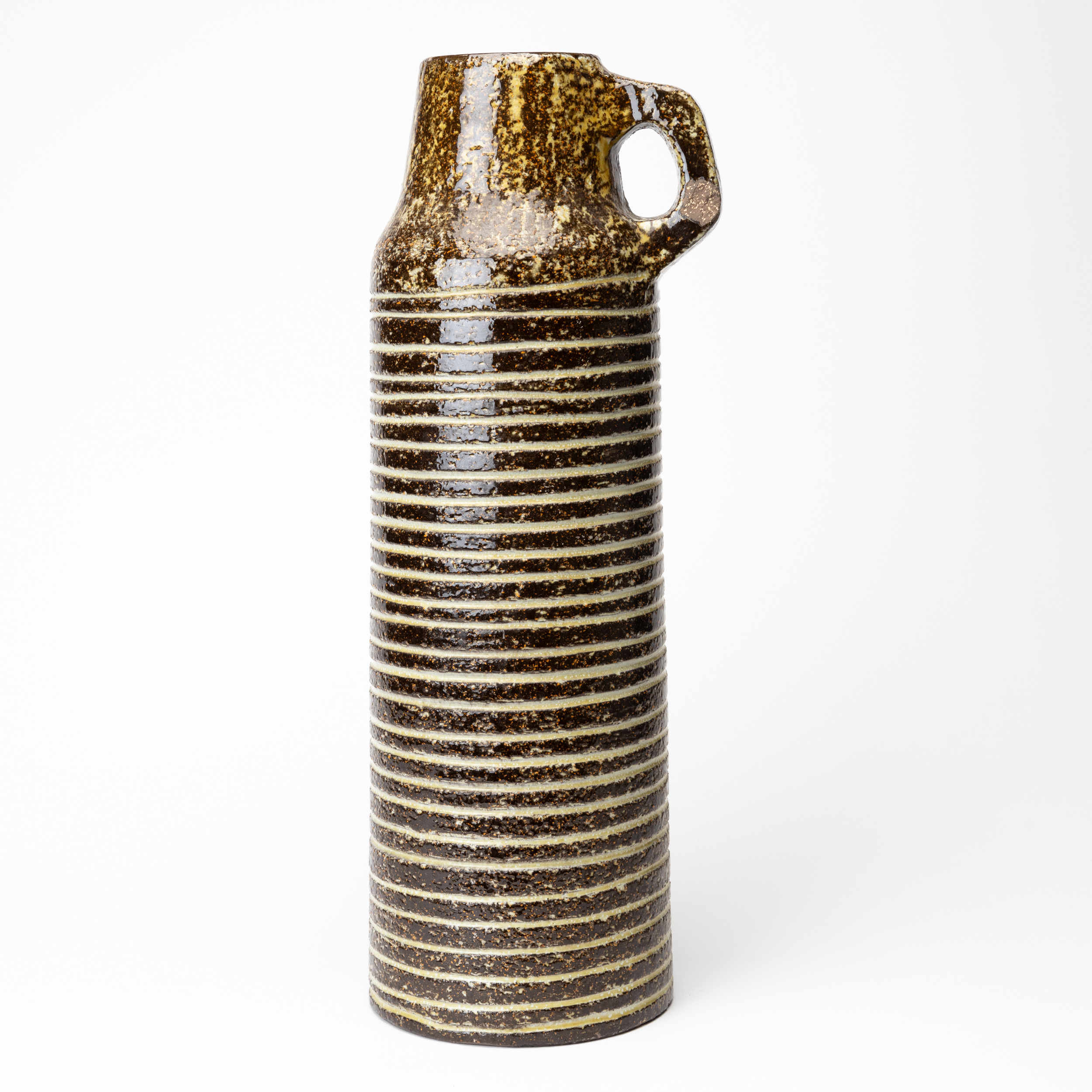 INGRID ATTERBERG. Golvvas, "Sparta", Upsala-Ekeby, glaserat lergods, modell 2422, formgiven 1959.