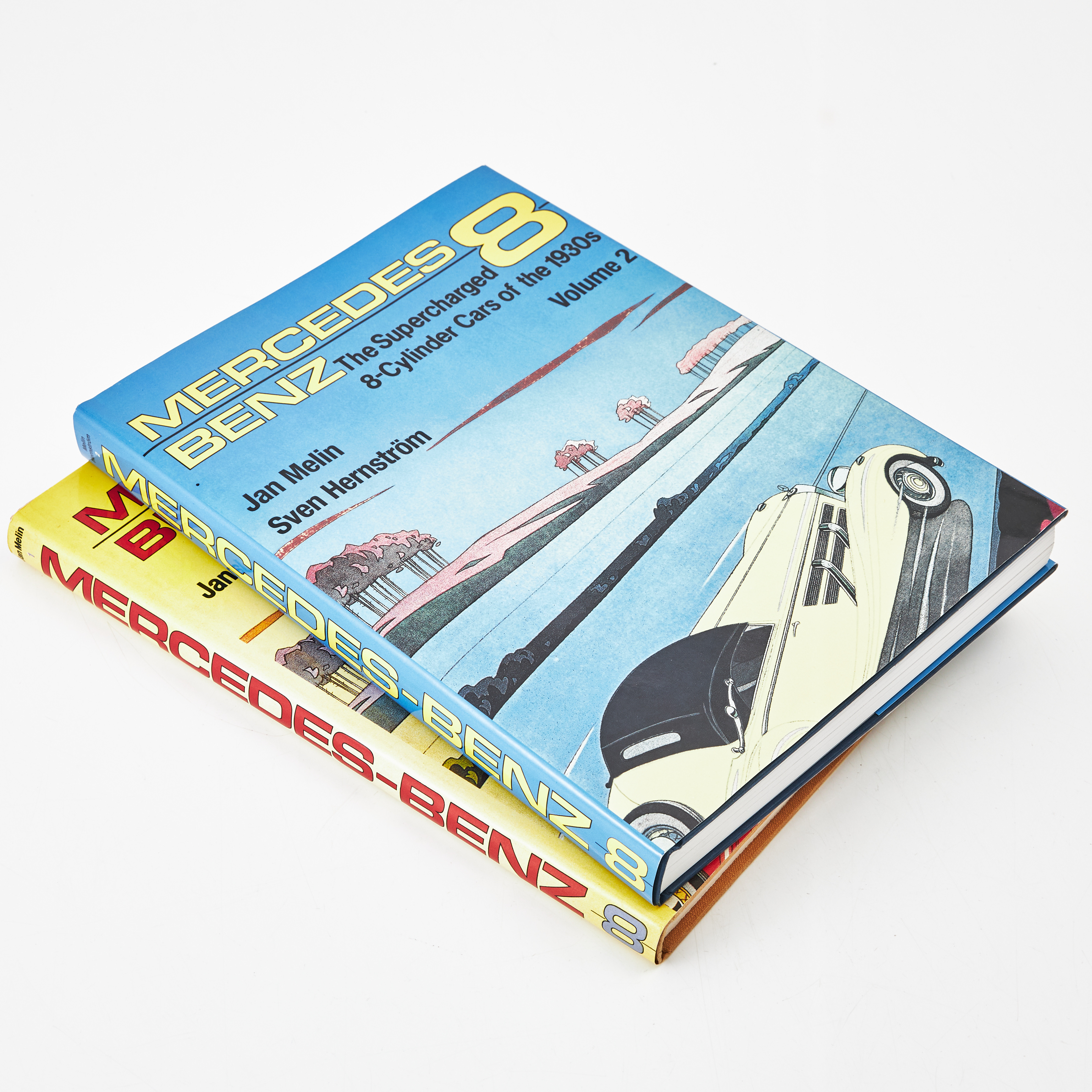 (2) MERCEDES BENZ 8. The supercharged 8-cylinder cars of the 1930s, Jan Melin, 1985.