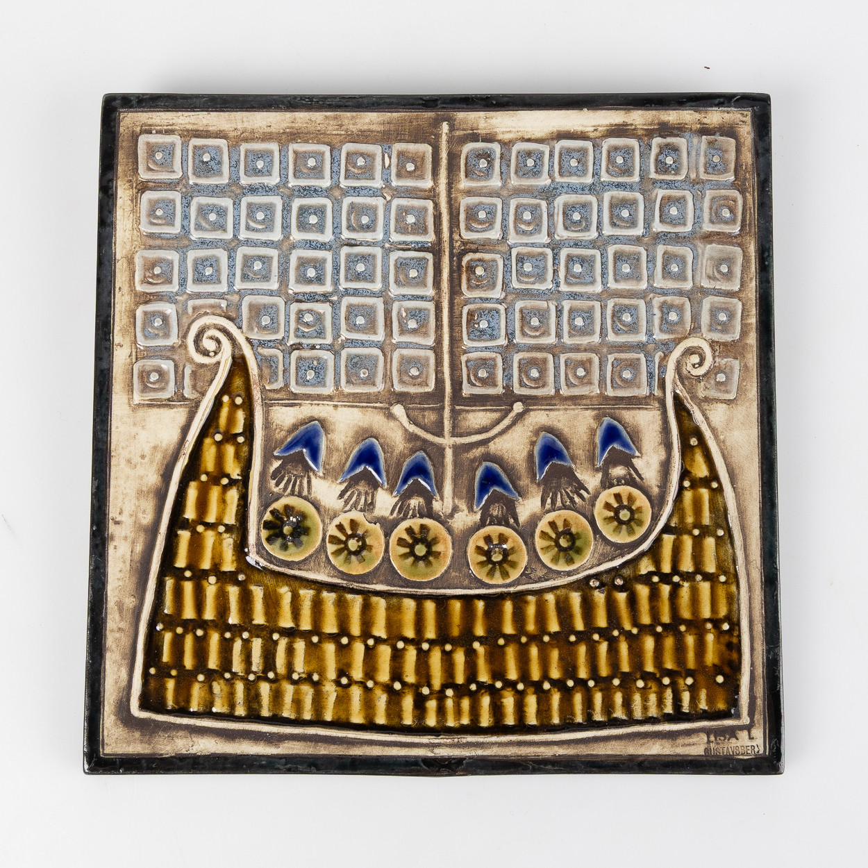 LISA LARSON. Väggrelief "Skepp", ur serien Unik, Gustavsberg, stengods.