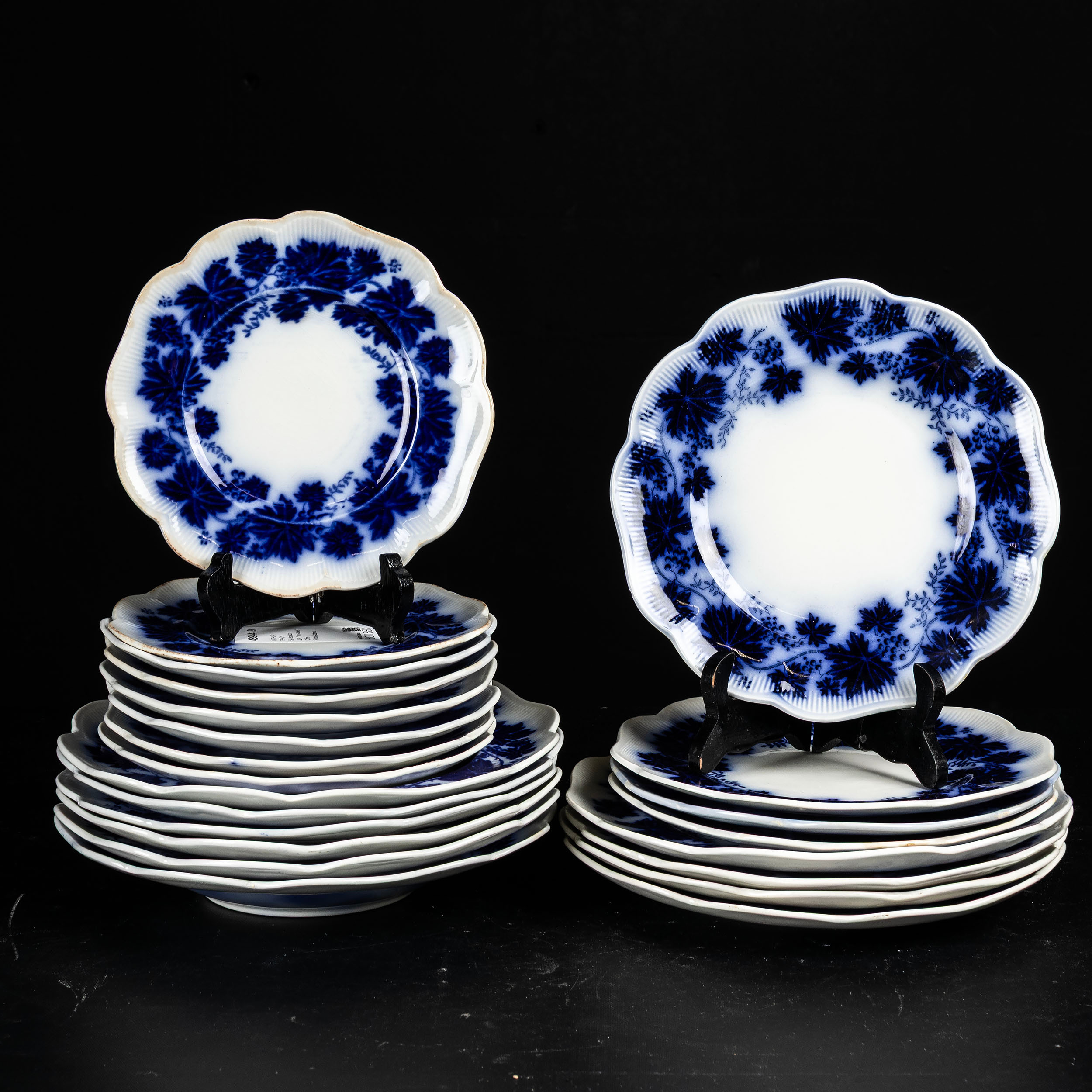 ARTHUR PERCY. Servisdelar, 22st, "Vinranka", Gefle Porslinsfabrik.