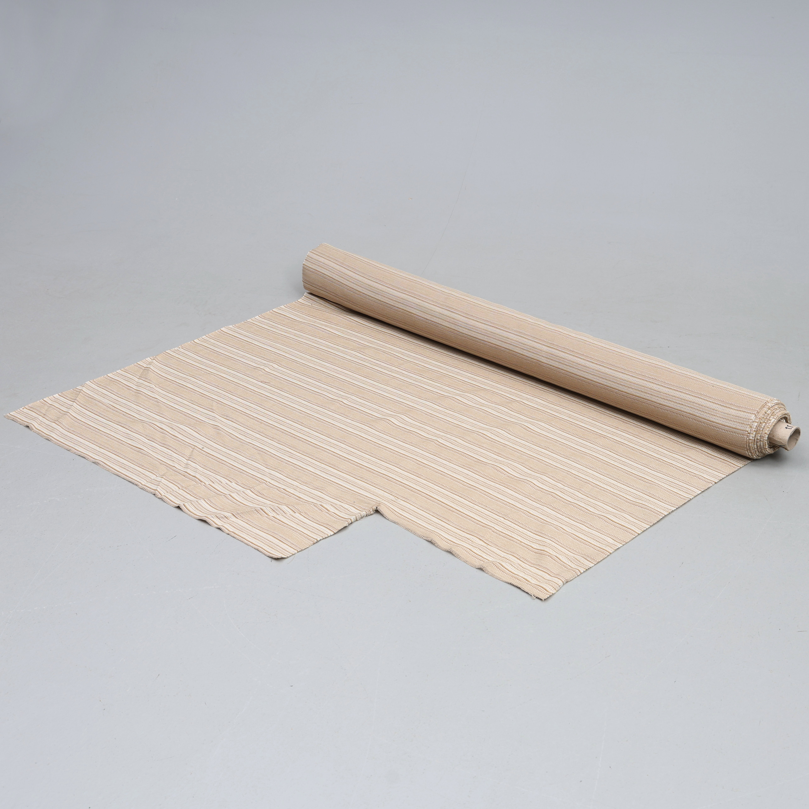 MÖBELTEXTIL. 11 x 1,45 meter.