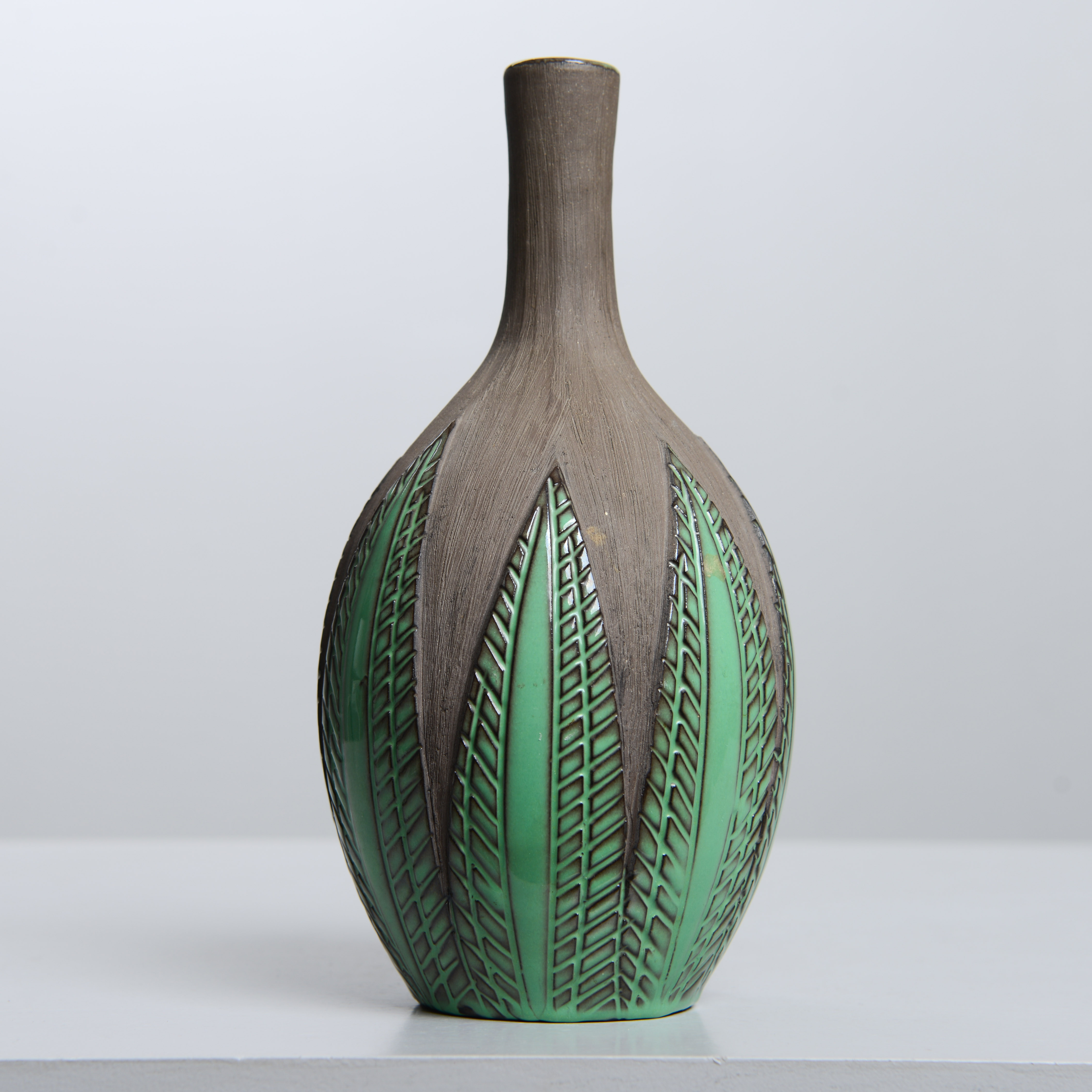 ANNA-LISA THOMSON. "Paprika (grön)", vas, modell 1018, Upsala-Ekeby, 1949-69.