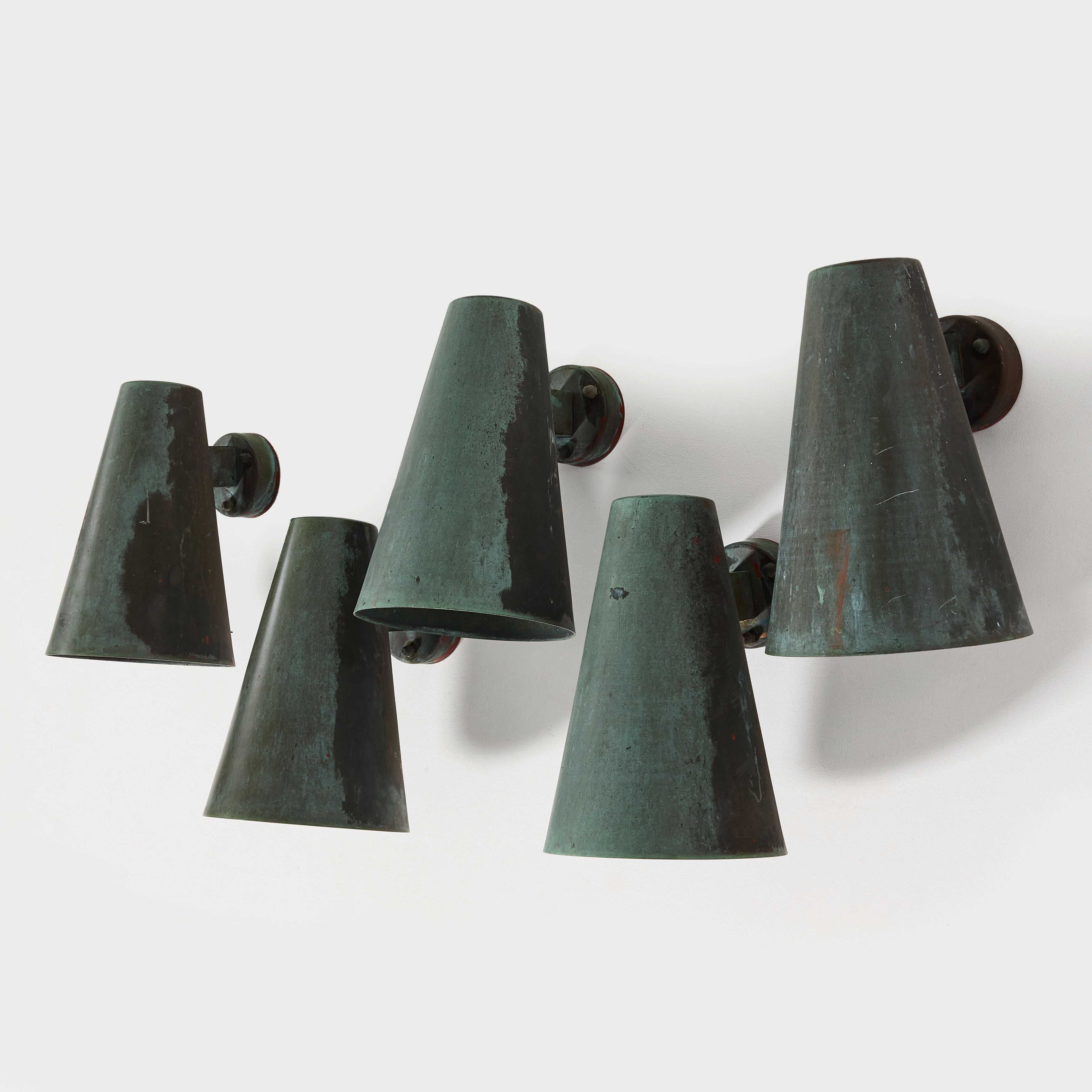 YTTERBELYSNING, fem stycken, Sverige 1960-tal, patinerad koppar.