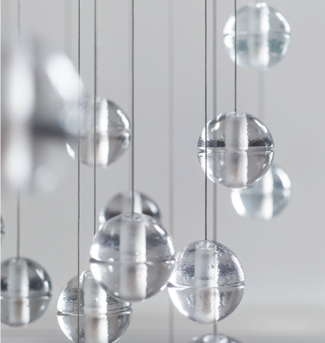 OMER ARBEL. Pendellampa, Bocci 14.14.