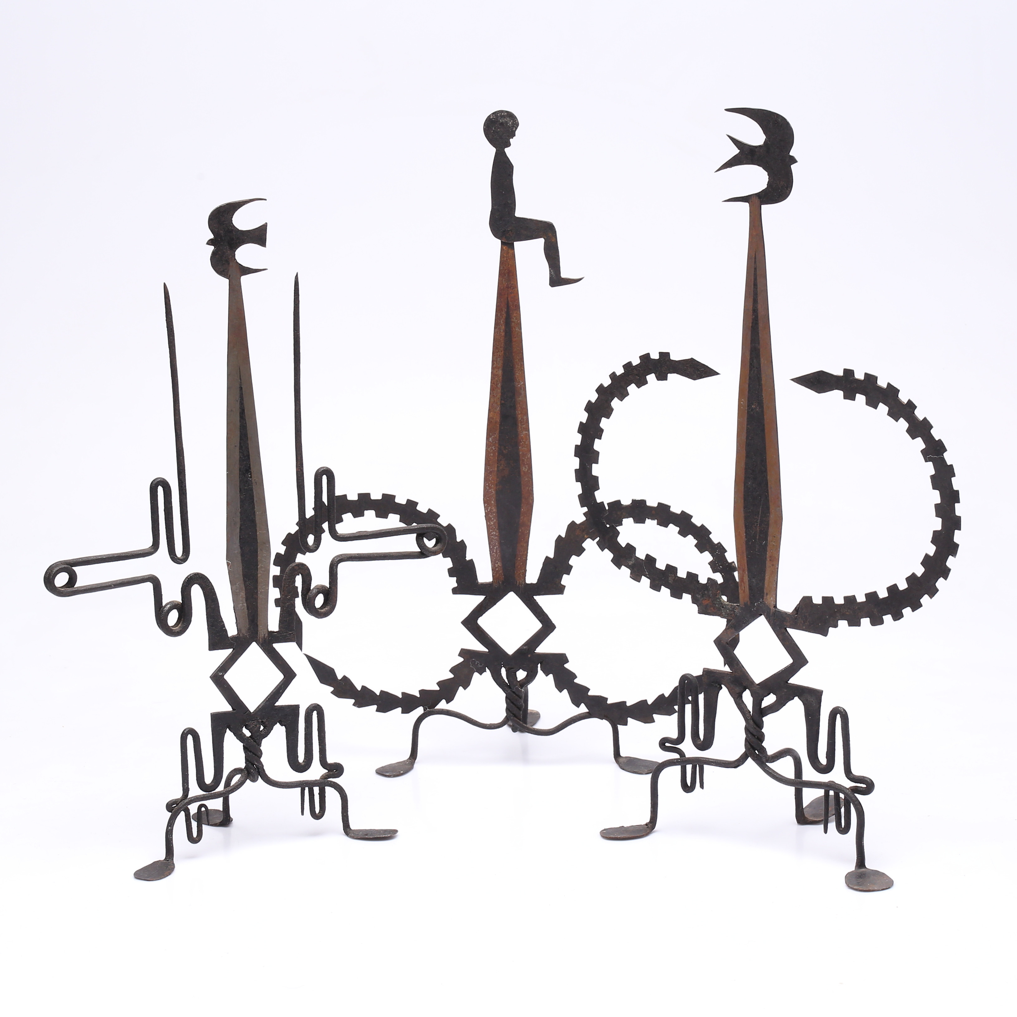 SKULPTURER, 3st, smideskonst, enligt uppgift Afrika, 1900-talets mitt/andra hälft.