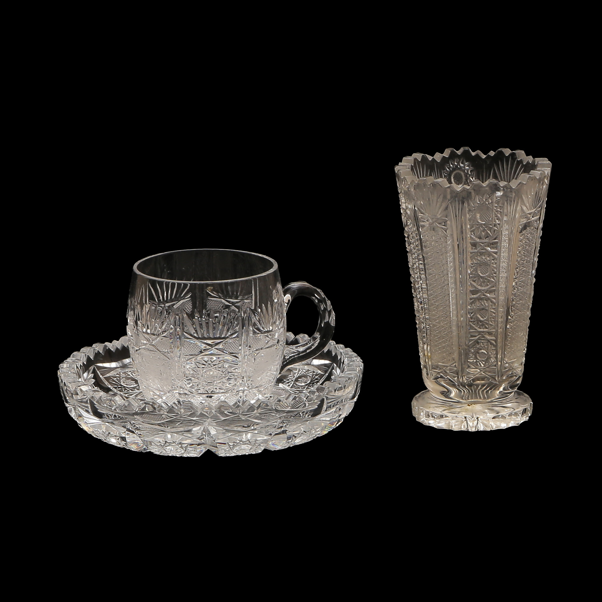 6 KOPPAR MED 6 FAT SAMT 1 VAS, SLIPAD KRISTALL, 1900-TAL.