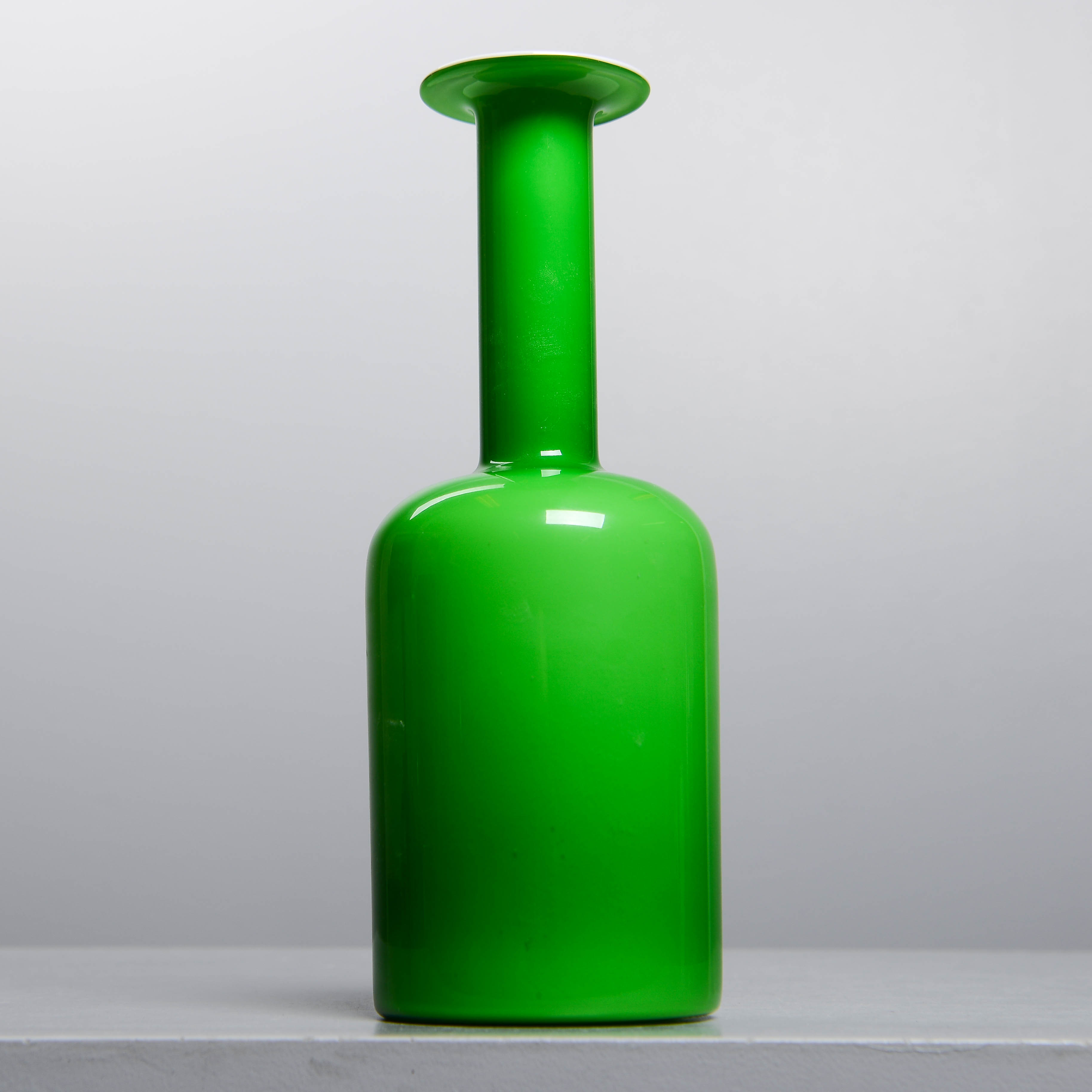 OTTO BAUER. Vas, Holmegaard, Kastrup, Danmark, 1900-talets andra del.