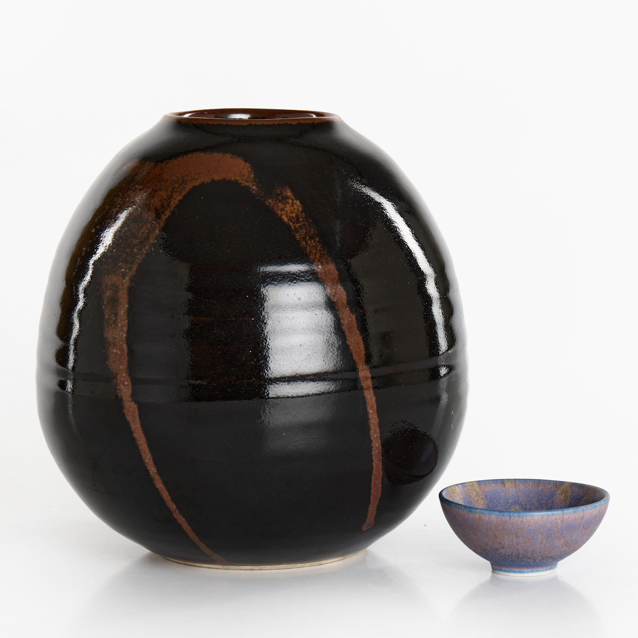 VAS och SKÅL, keramik, Japan, 1900-talets senare del.