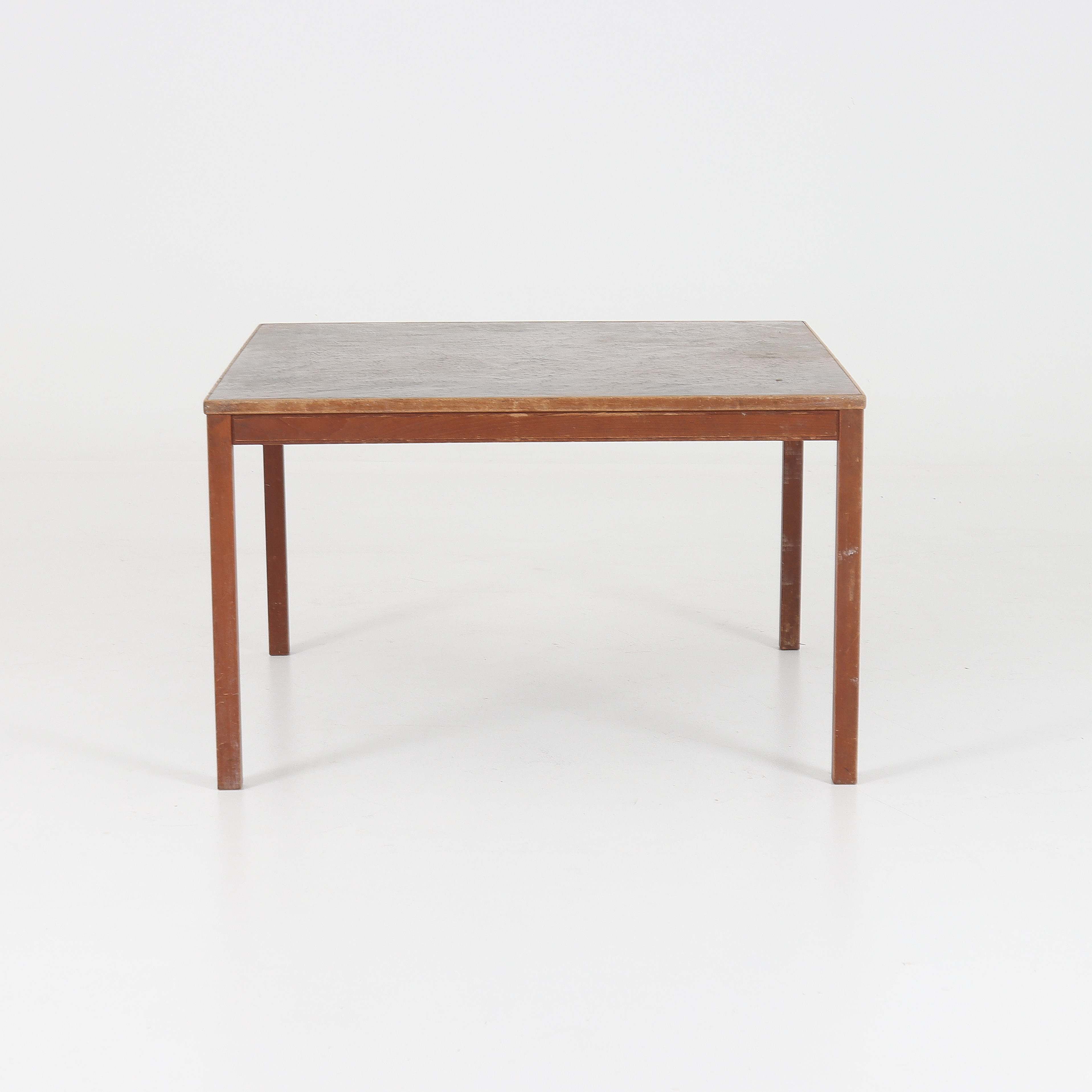 ALGOT TÖRNEMAN & DAVID ROSÉN. Soffbord, ur "Triva"-serien, NK Verkstäder, 1960-tal.