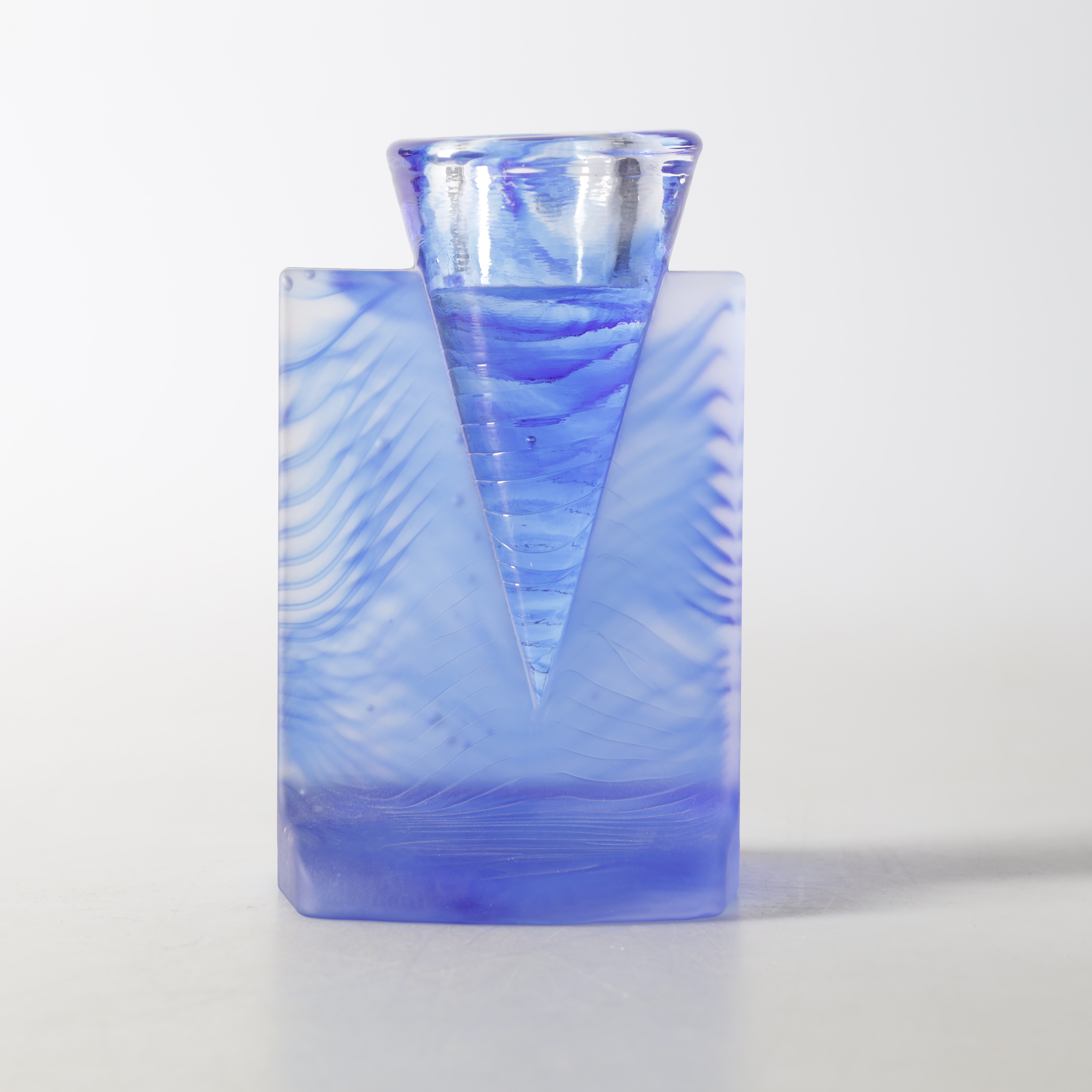 KJELL ENGMAN. ljusstake, glas, "Iceage", Kosta Boda.