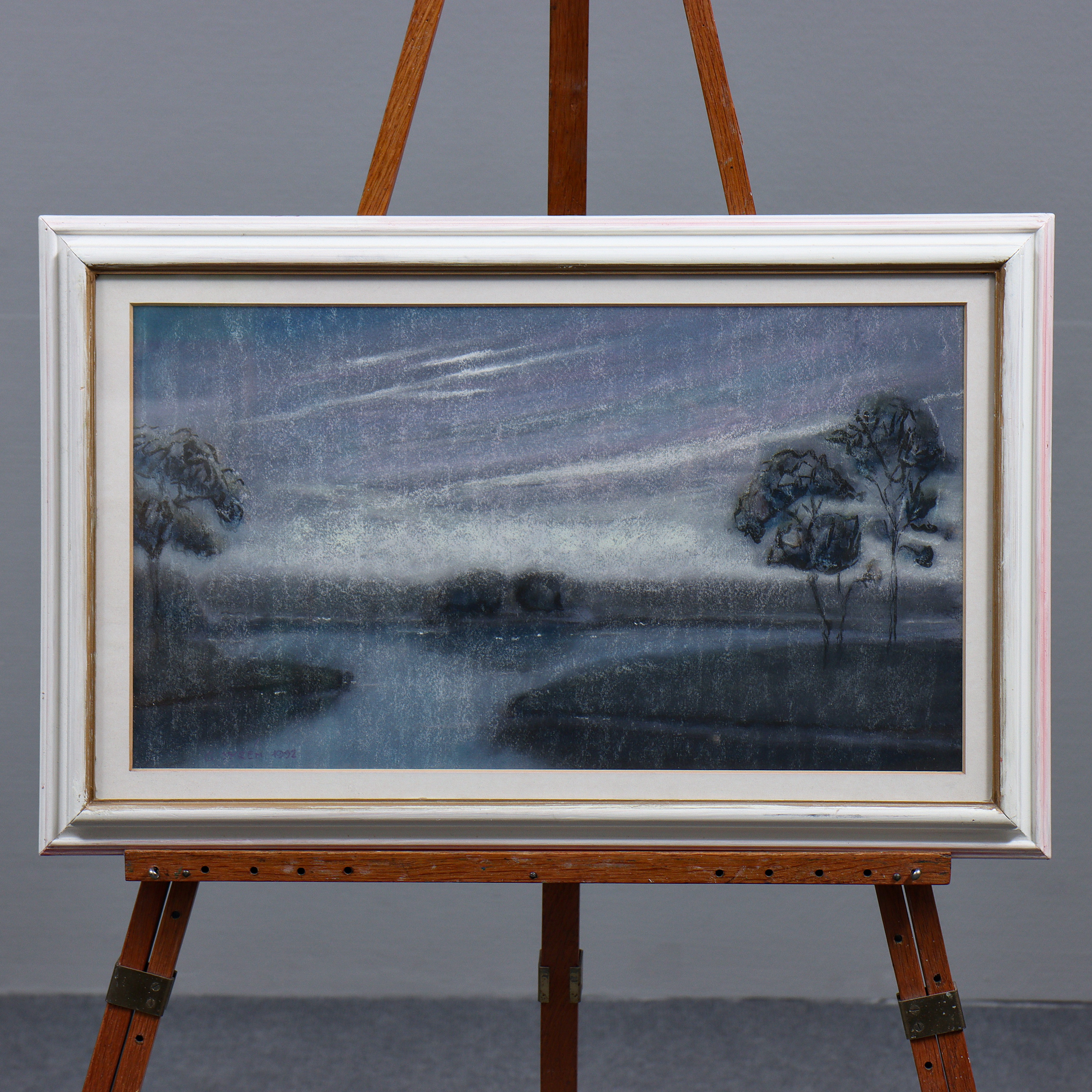 GUNNAR SYRÉN "HORNSJÖN" ÖLAND, PASTELL, INGLASAD, TEXT A TERGO, SIGNERAD, DATERAD 1992.