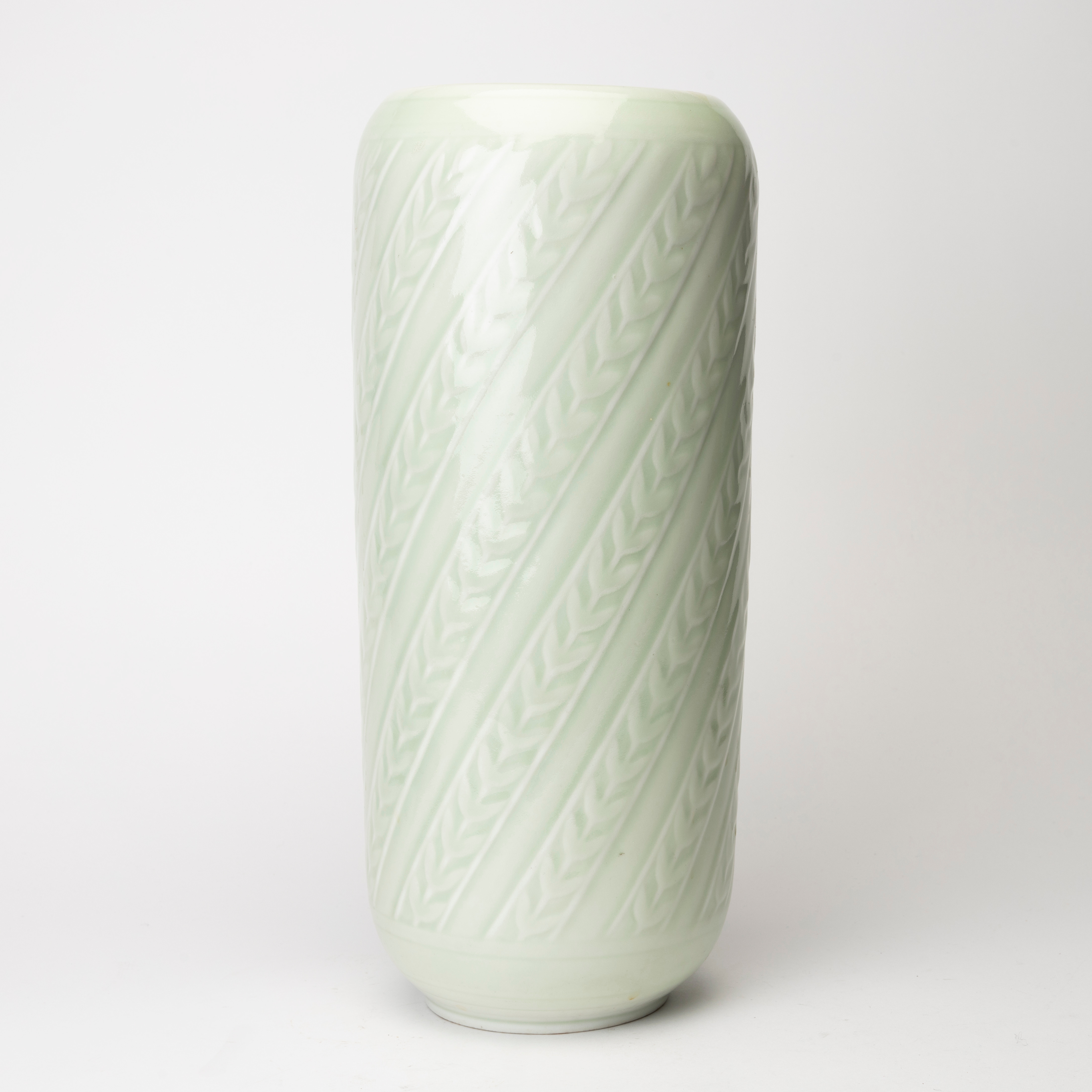 GUNNAR NYLUND. Vas, glaserat stengods, signerad, Rörstrand, 1940-tal.