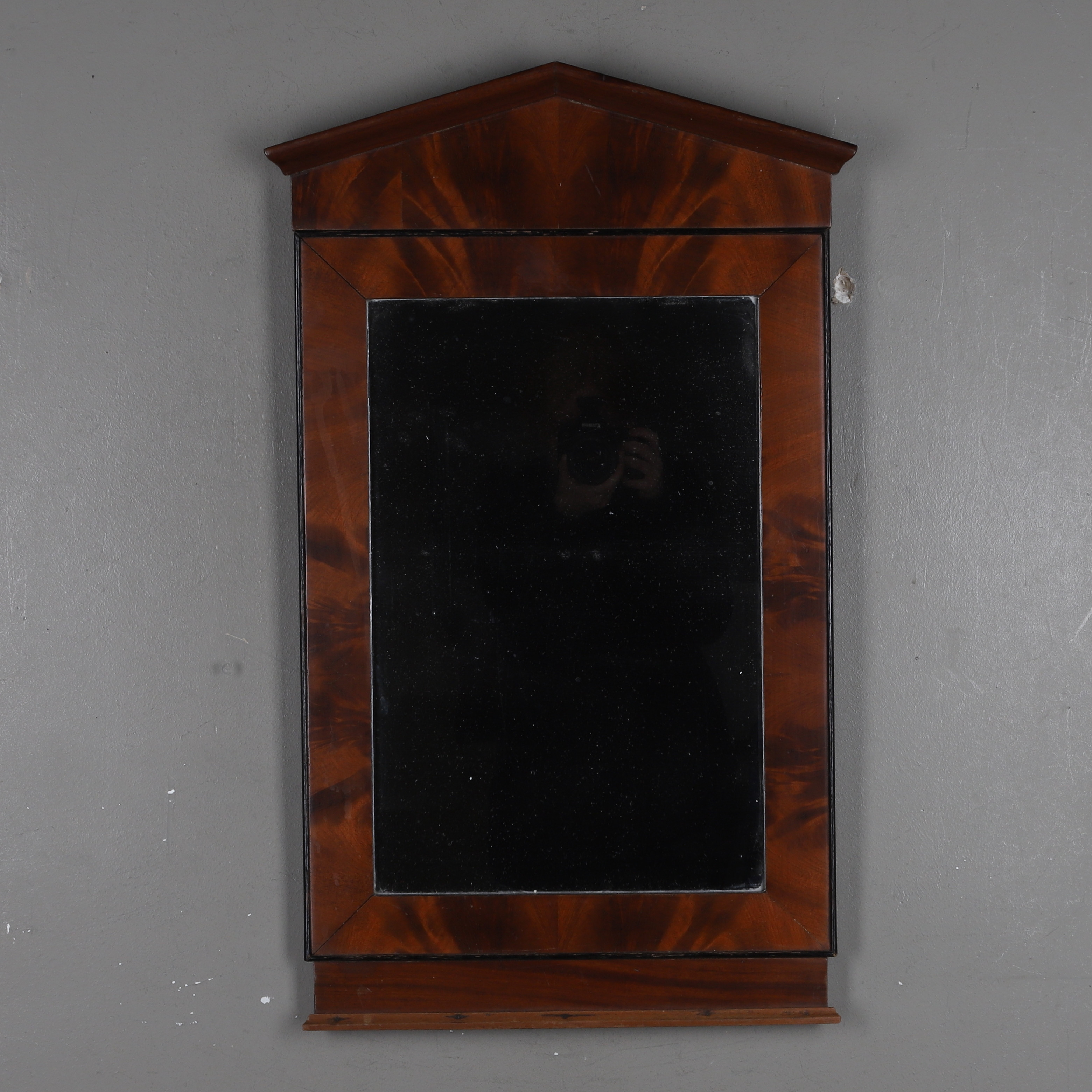 SPEGEL, Karl-Johan stil, Mahogny, 1900-talets första hälft.