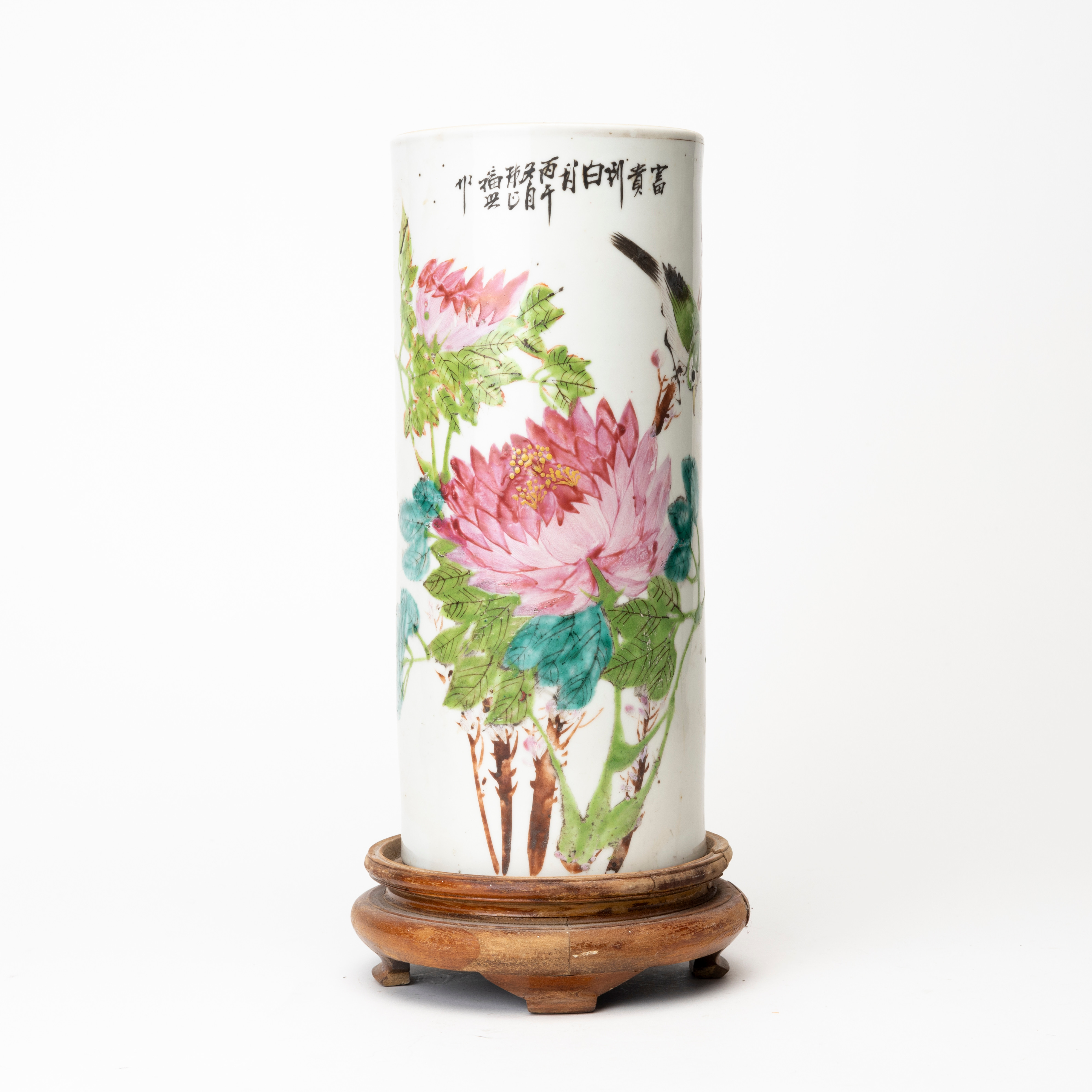 PENSELVAS, porslin, Kina republik, 1900-tal.